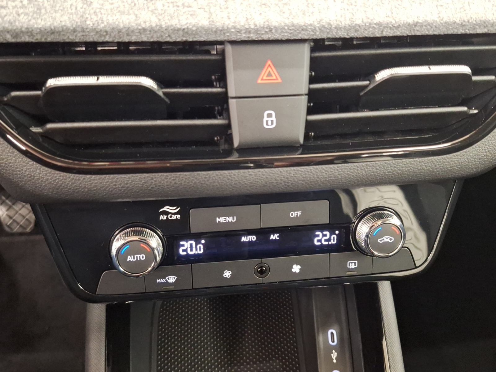 Škoda Scala 1.0 TSI Selection * DEMO VOZILO *, fotografija 17