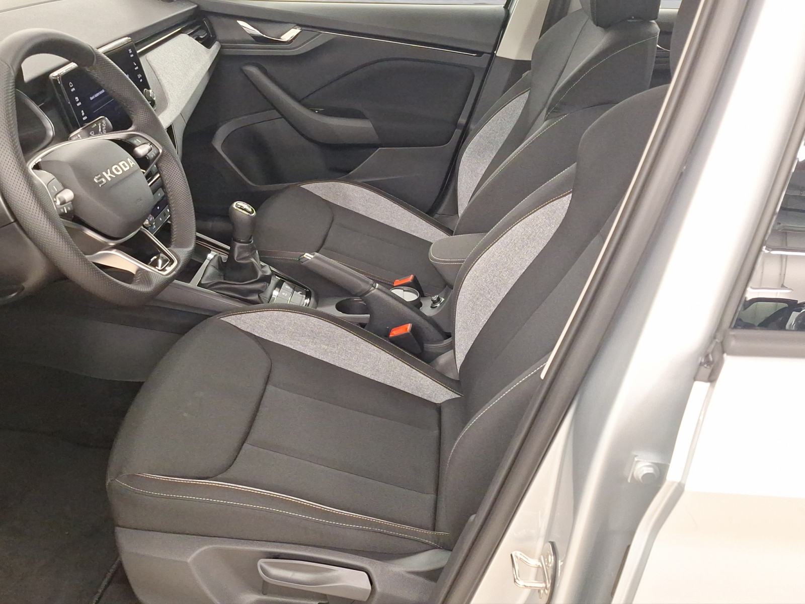 Škoda Scala 1.0 TSI Selection * DEMO VOZILO *, fotografija 19