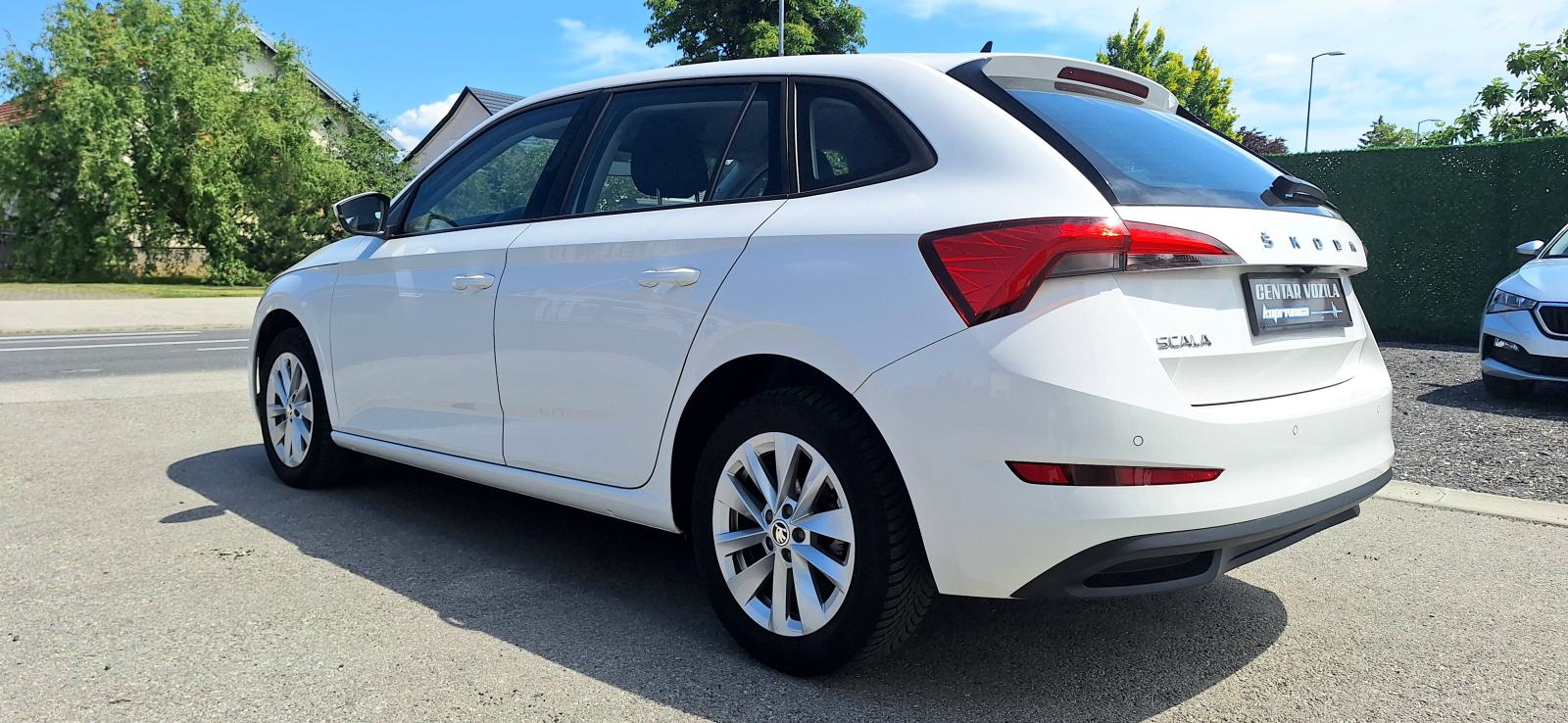 Škoda Scala 1,0 TSI Style 110 ks - PRVI VLASNIK, KAMERA, LED, PDC,DAB,, fotografija 4