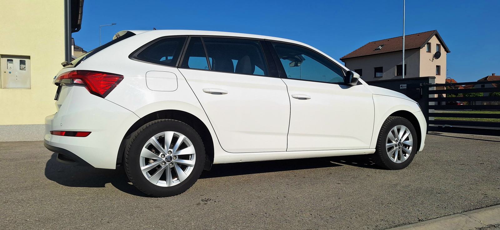 Škoda Scala 1,0 TSI Style - KAMERA, LED, DAB, PDC, TEMPOMAT, pogled izvana - slika 5