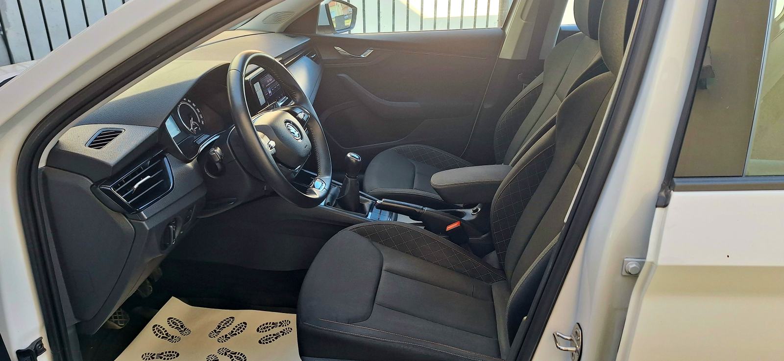 Škoda Scala 1,0 TSI Style - KAMERA, LED, DAB, PDC, TEMPOMAT, fotografija 12