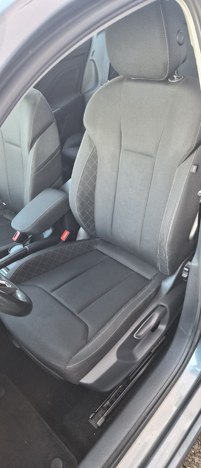 Škoda Scala 1,0 TSI, fotografija 10