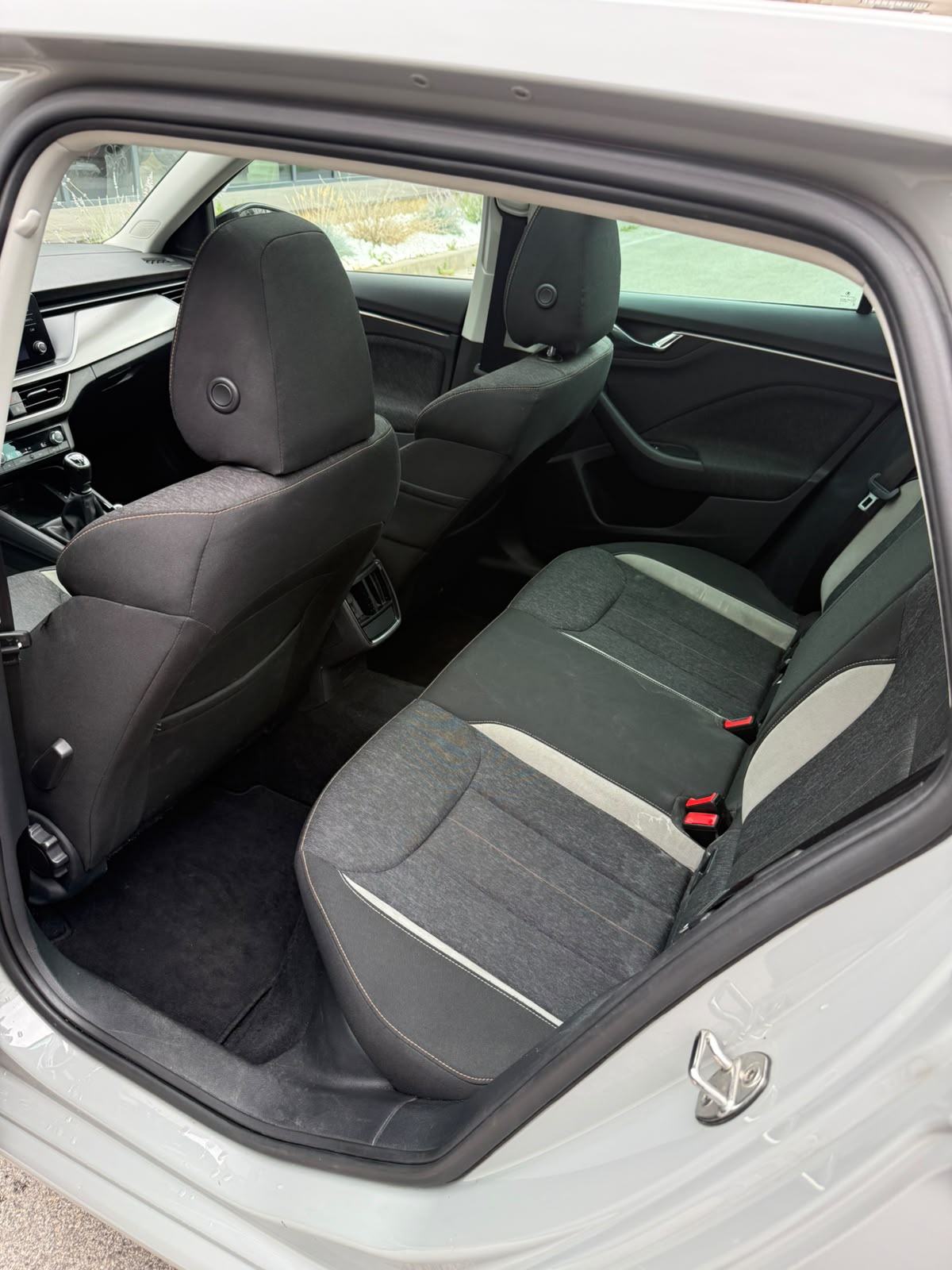 Škoda Scala 1,0 TSI STYLE, fotografija 12