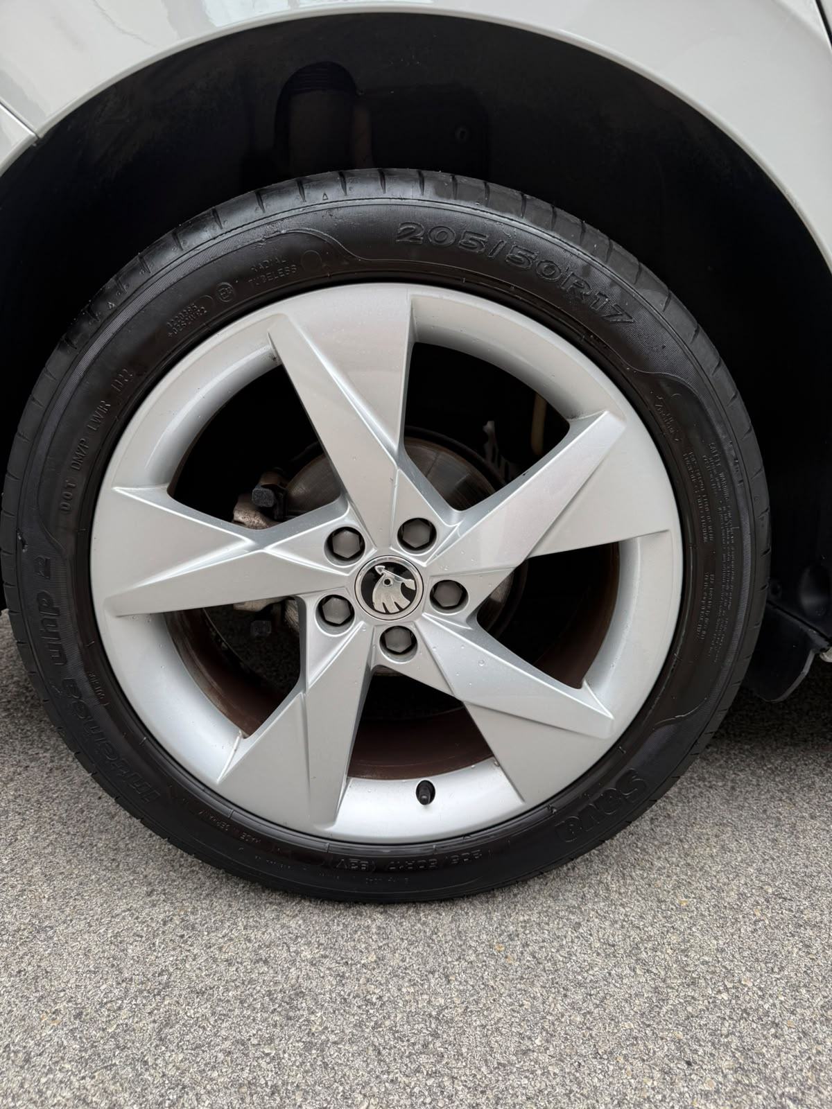 Škoda Scala 1,0 TSI STYLE, fotografija 16
