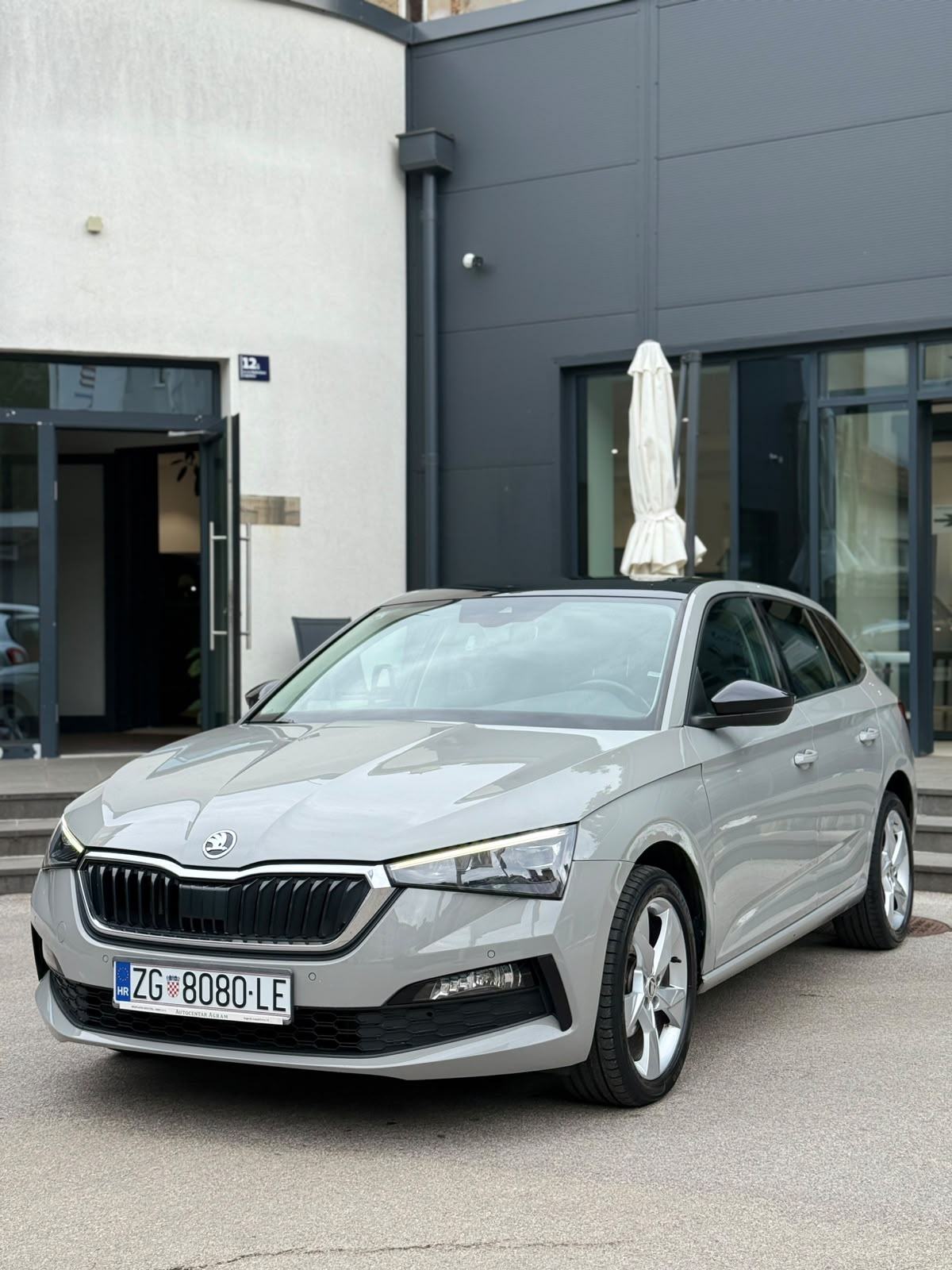 Škoda Scala 1,0 TSI STYLE, fotografija 3