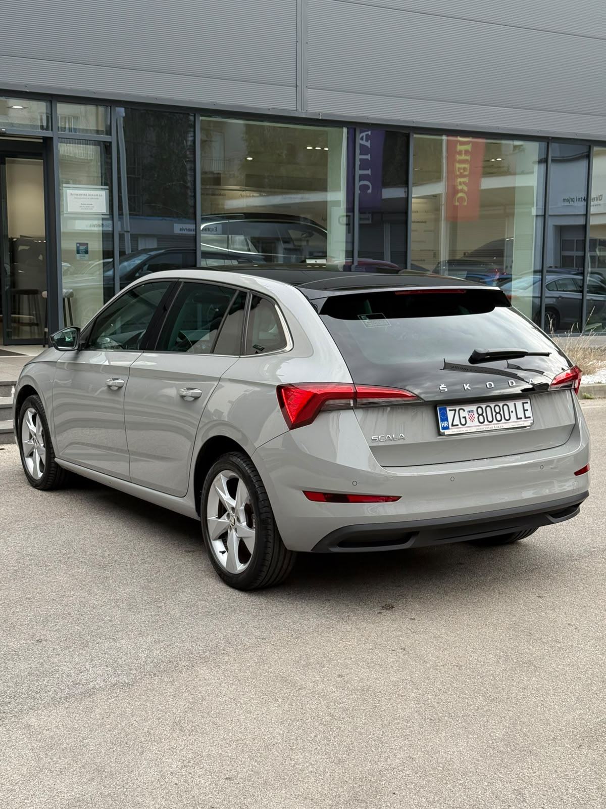 Škoda Scala 1,0 TSI STYLE, fotografija 7