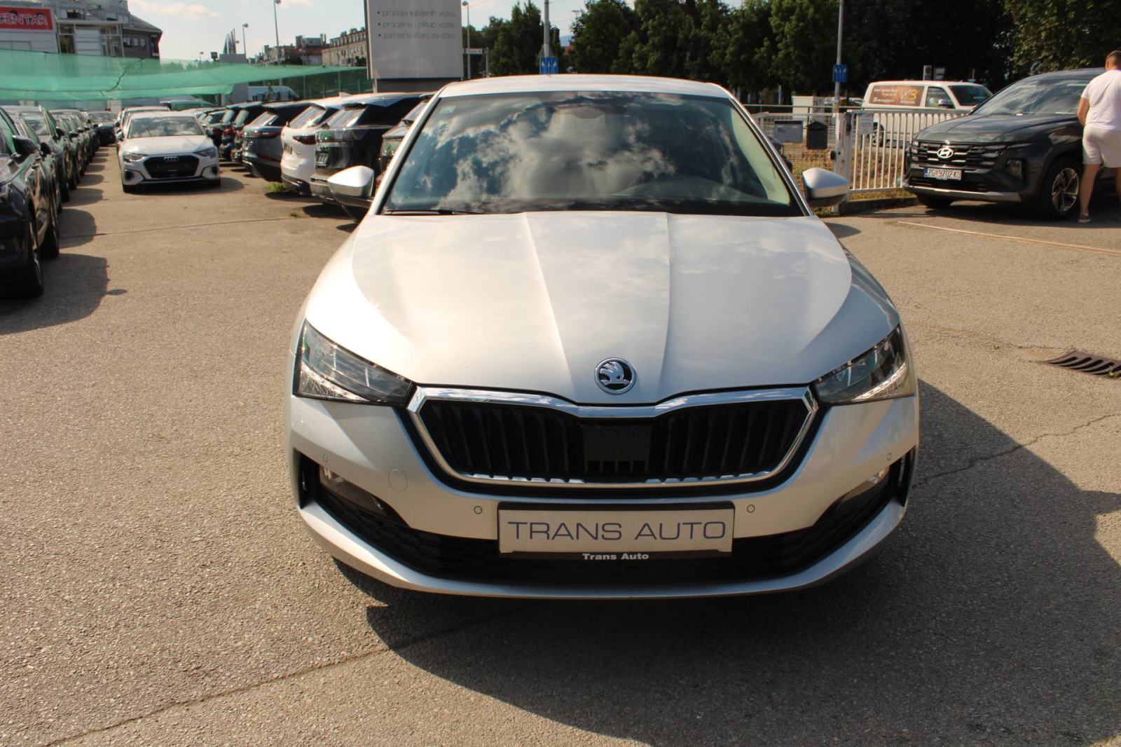 Škoda Scala 1.0 TSi Style, fotografija 2