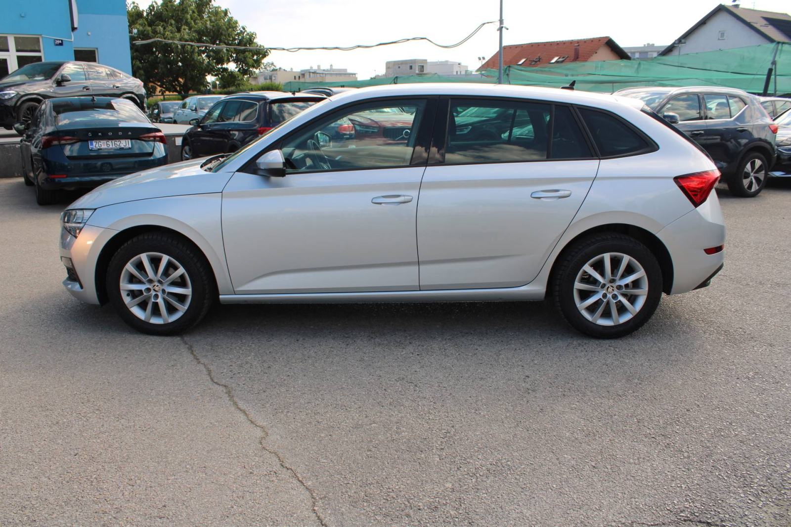 Škoda Scala 1.0 TSi Style, fotografija 8