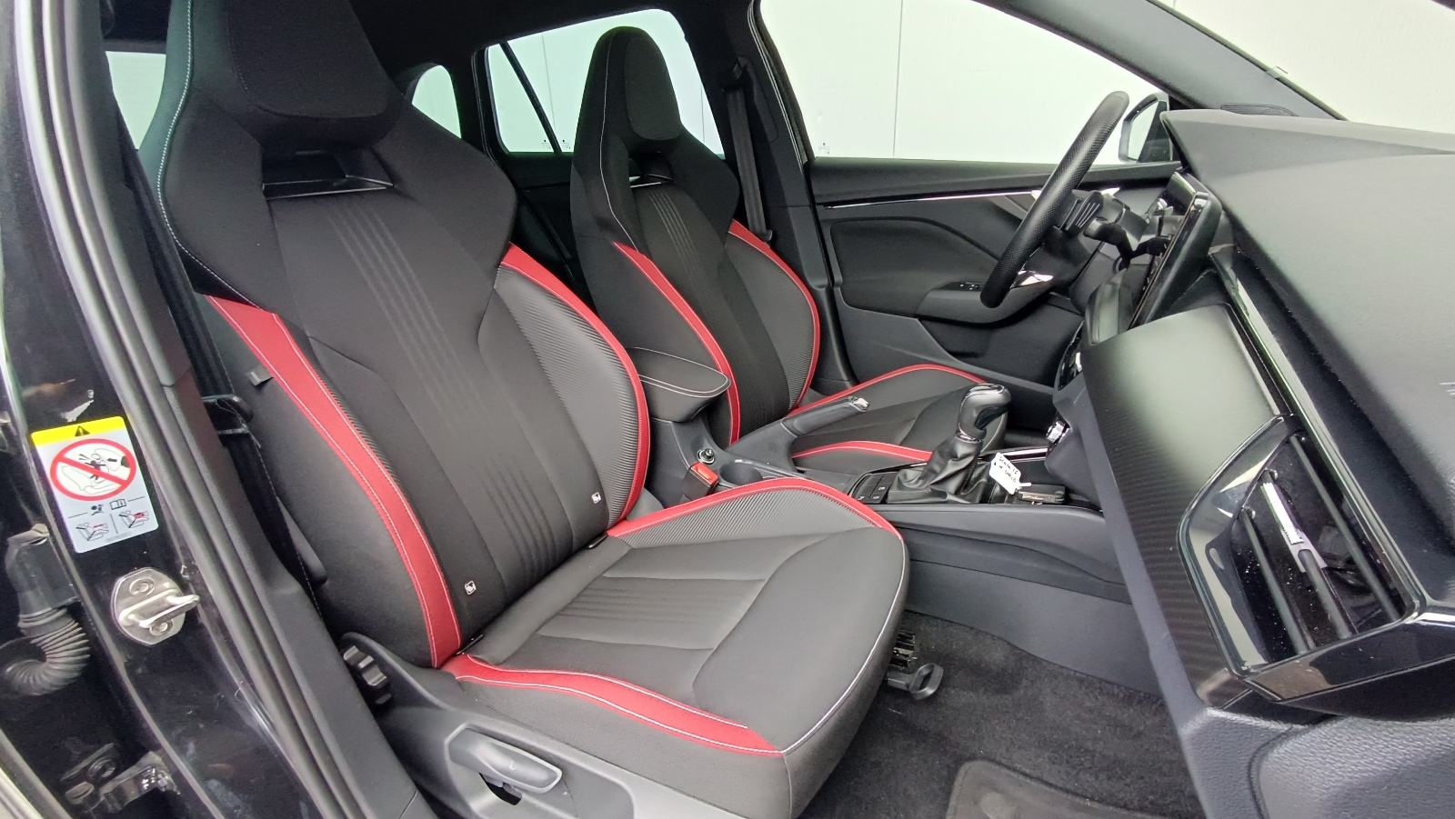 Škoda Scala 1,5 TSI DSG MONTE CARLO, PANORAMA, JAMSTVO, fotografija 8