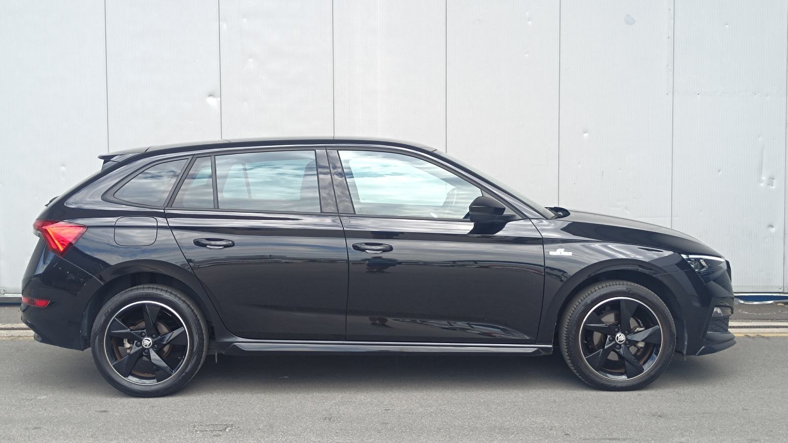 Škoda Scala 1,5 TSI DSG MONTE CARLO, PANORAMA, JAMSTVO, fotografija 5
