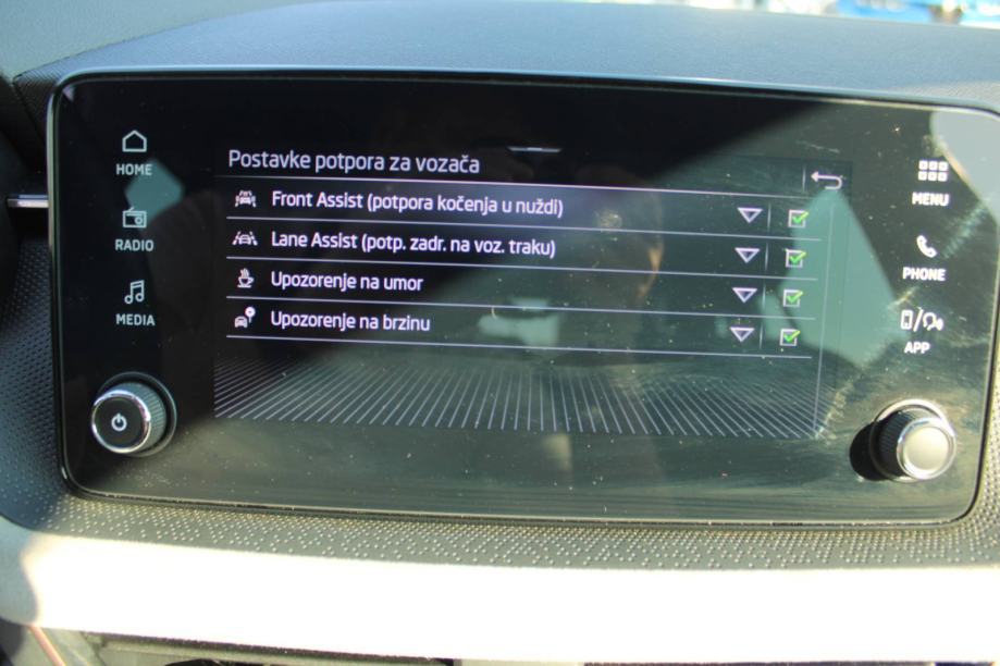 Škoda Scala 1,5 TSI LEASING BEZ UČEŠĆA I BEZ JAMACA, fotografija 16