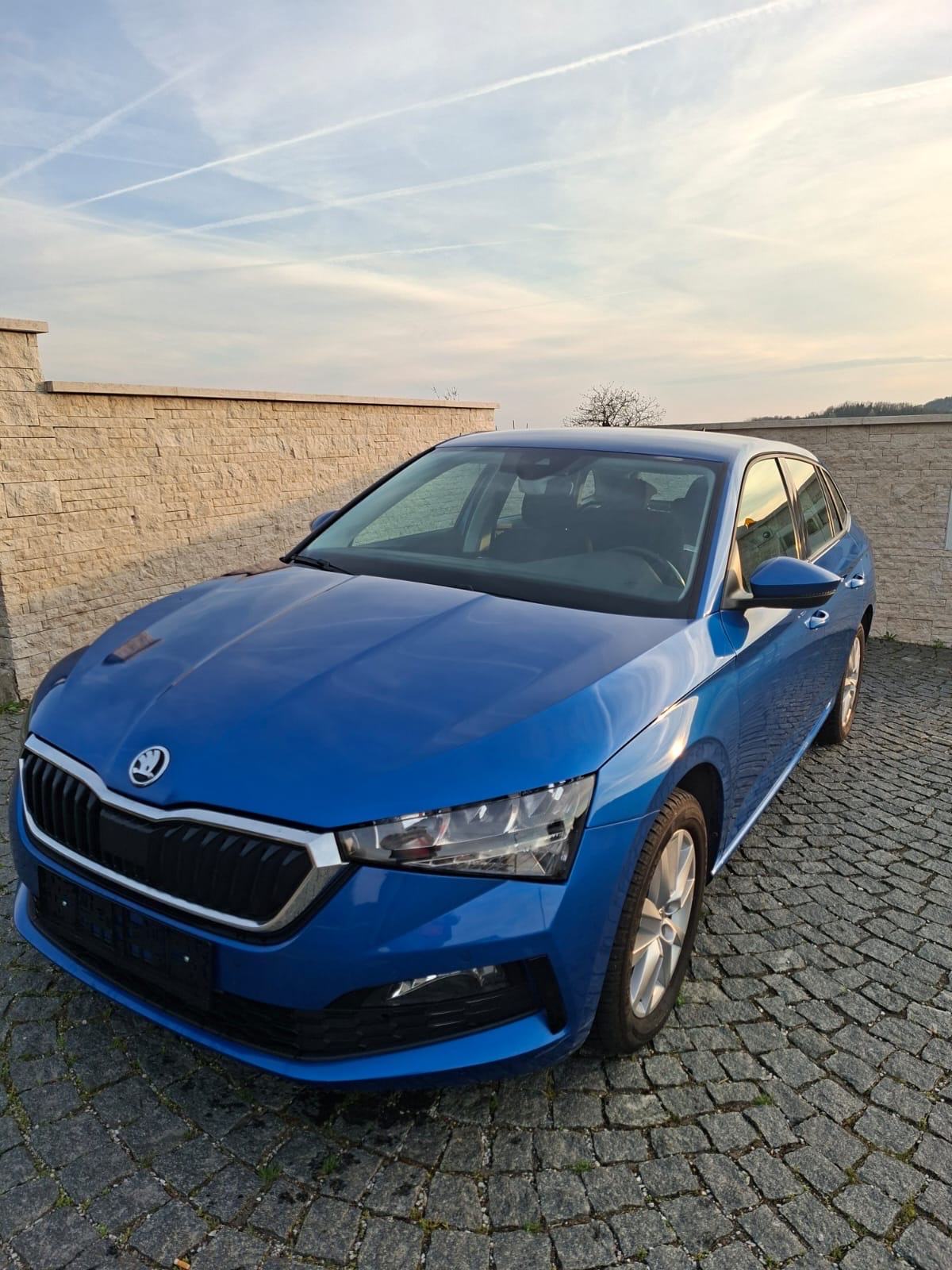 Škoda Scala 1,6 TDI DSG-LED-VIRTUAL-ALU-NAVI-SERVISNA-JAMSTVO 12 MJ, fotografija 2