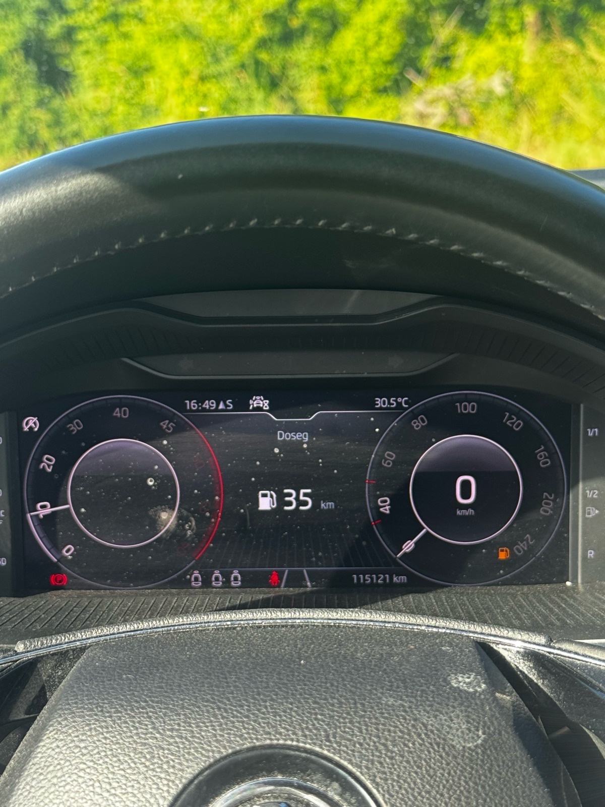 Škoda Scala 1,6 TDI-VIRTUAL-LED-ALU-NAVI-PDC-REG GODINU DANA-TOP!, fotografija 7