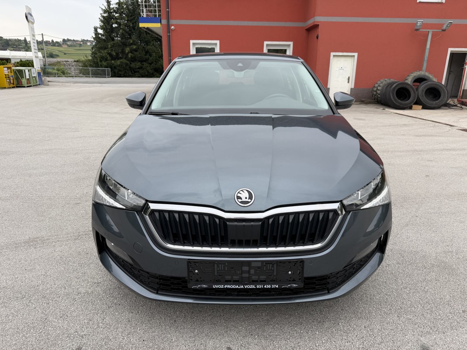 Škoda Scala 1,6TDI-VIRTUAL-NAVI-LED-ALU-2XPDC-TEMPOMAT-SERVISIRANA-, fotografija 5