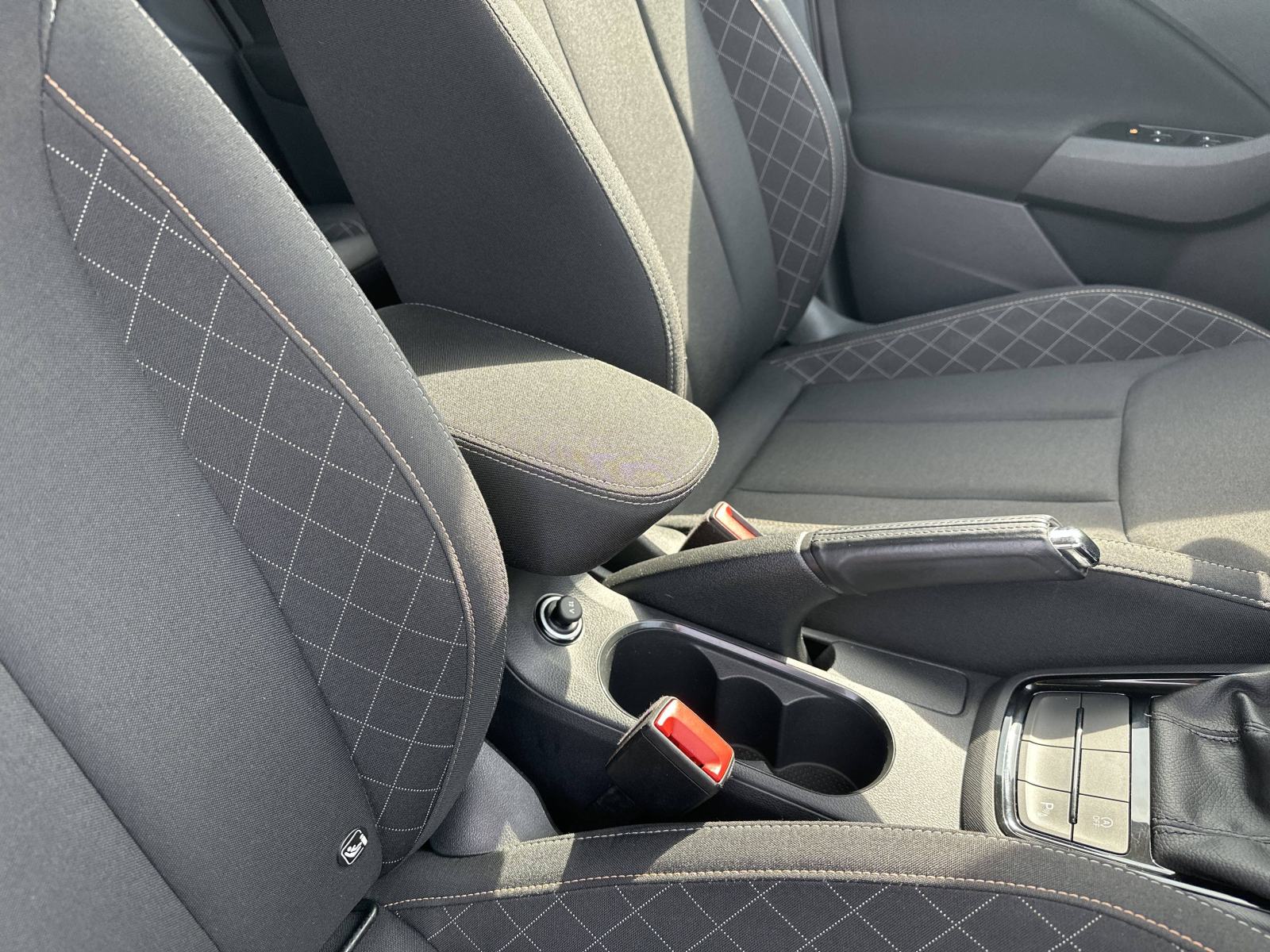 SKODA SCALA 2023 • PREMIUM jamstvo • AutoZubak Rabljena, fotografija 20
