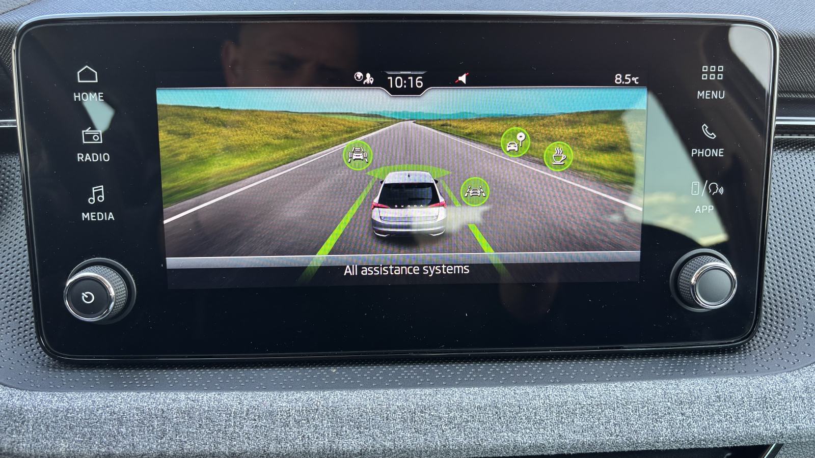 Škoda SCALA FL Selection 1.0 TSI, fotografija 15