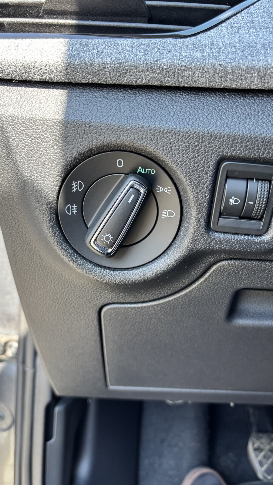 Škoda SCALA FL Selection 1.0 TSI, fotografija 17