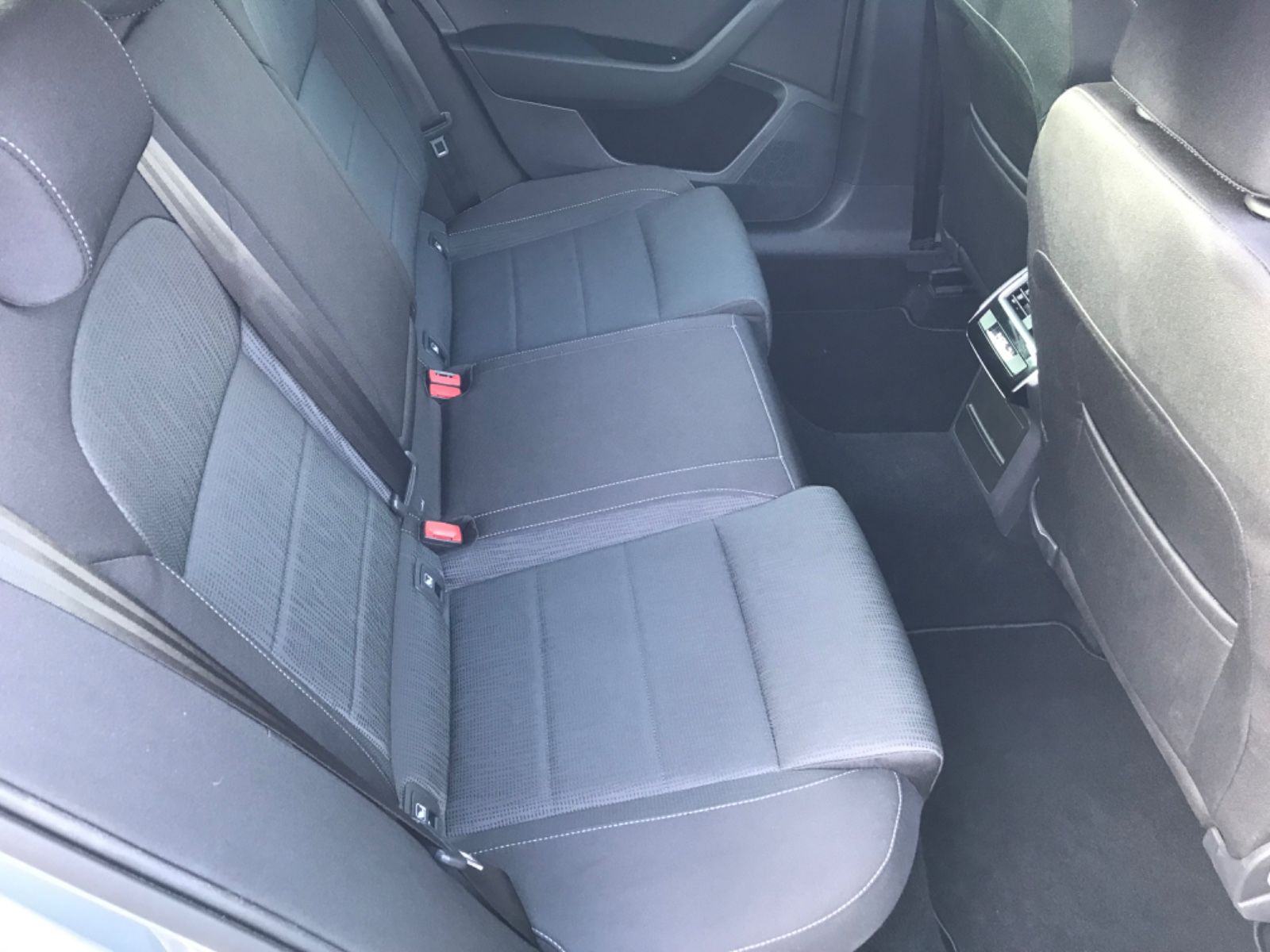 Škoda Superb 1.4 TSI Business-Paket Amundsen BIXENON NAVI APPLE 1.VL., fotografija 13