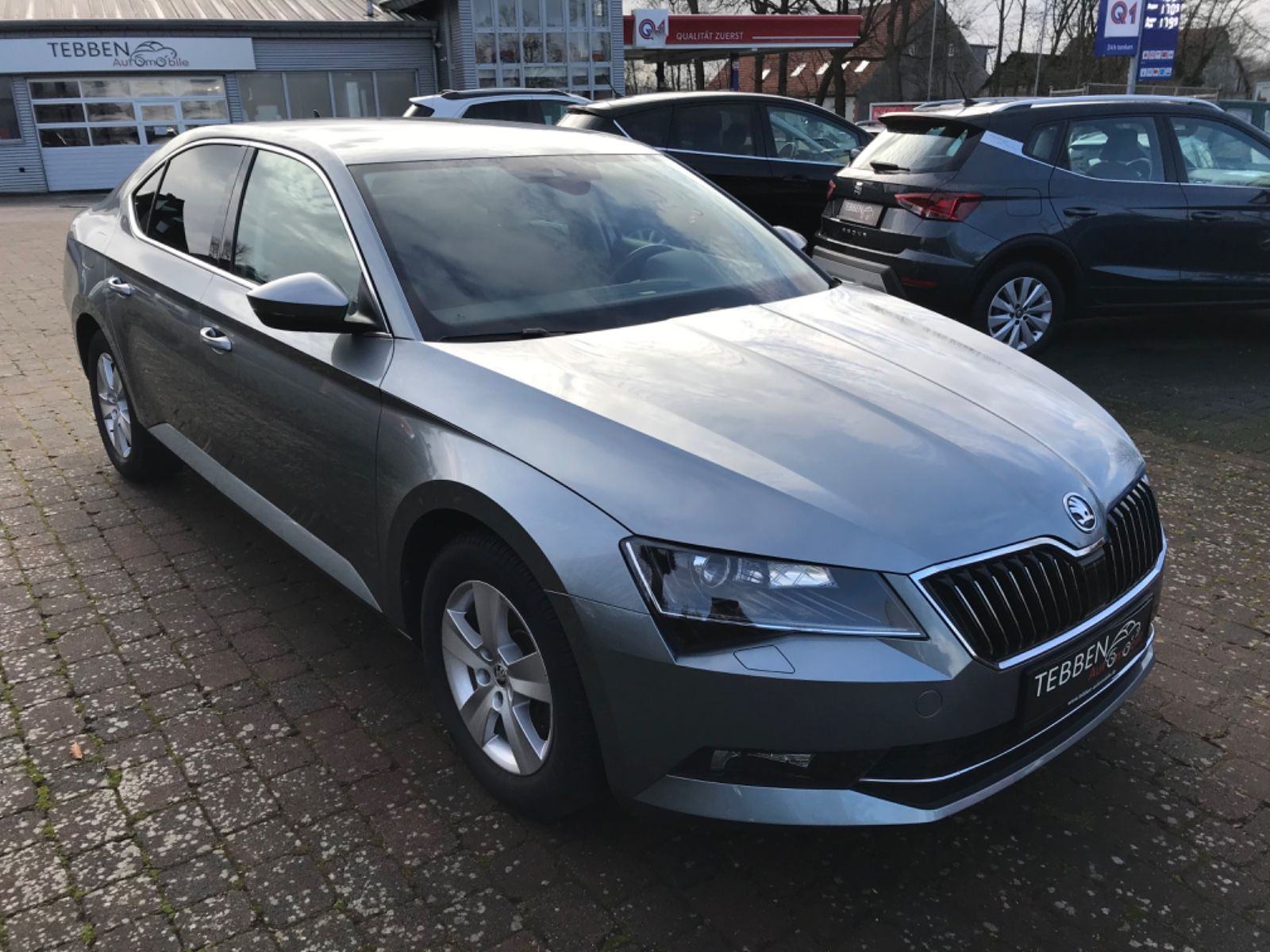 Škoda Superb 1.4 TSI Business-Paket Amundsen BIXENON NAVI APPLE 1.VL., fotografija 3