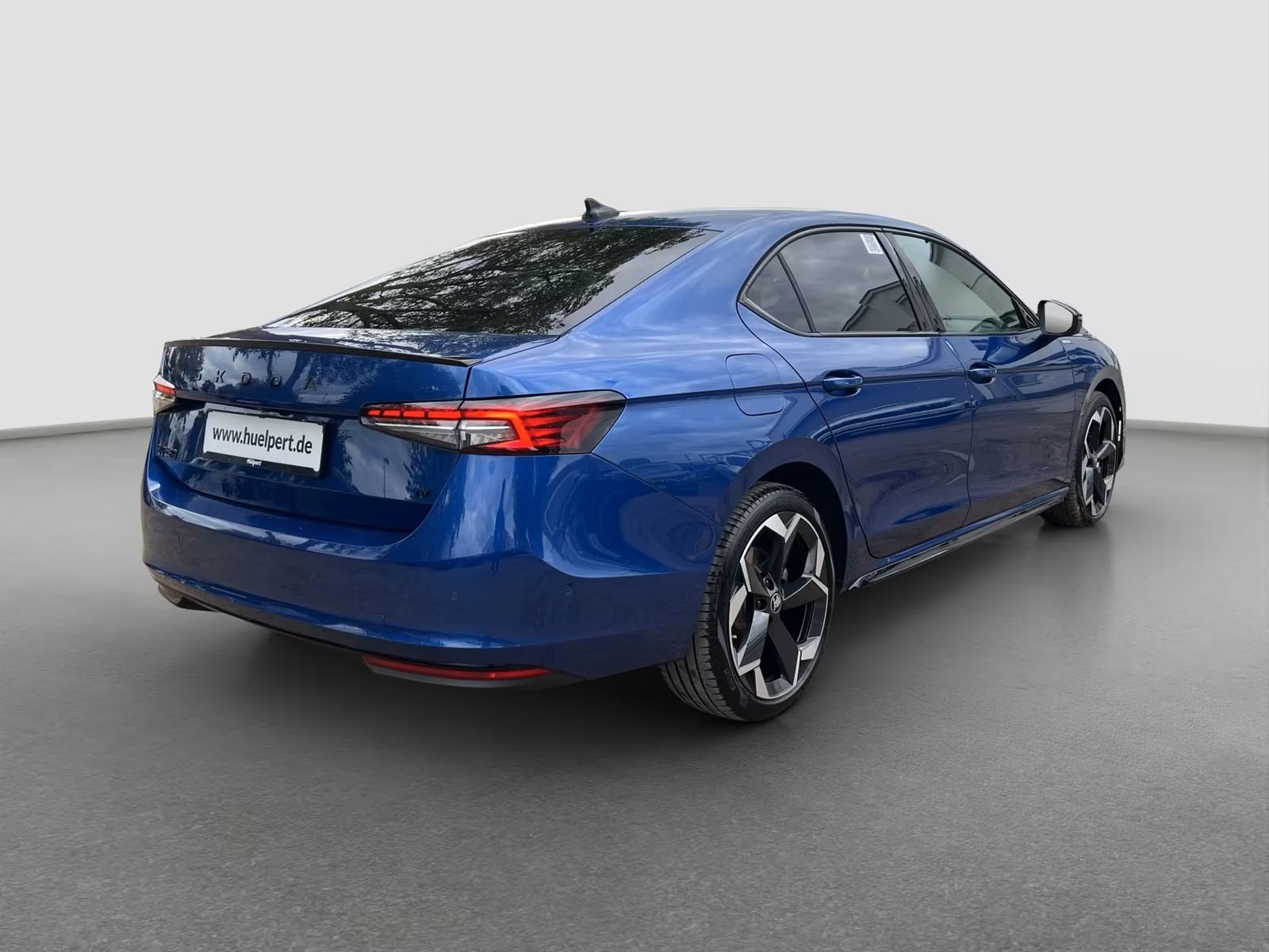 Škoda Superb 1.5 iV SPORTLINE, fotografija 8