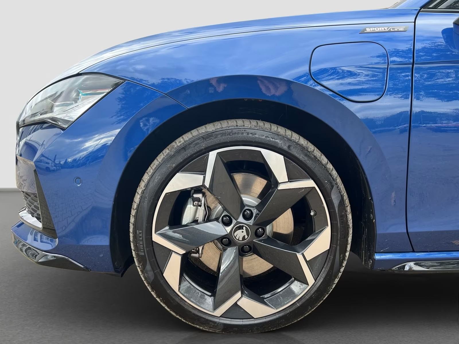 Škoda Superb 1.5 iV SPORTLINE, fotografija 10