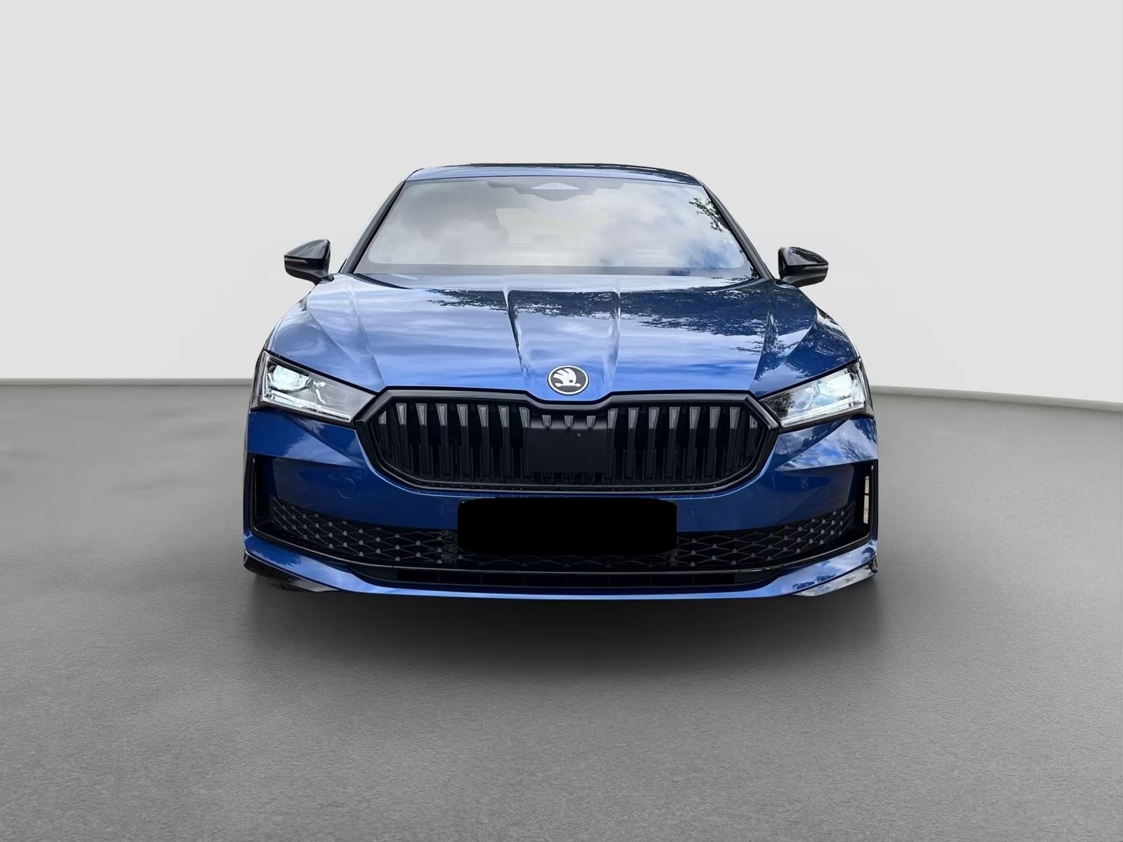 Škoda Superb 1.5 iV SPORTLINE, fotografija 3