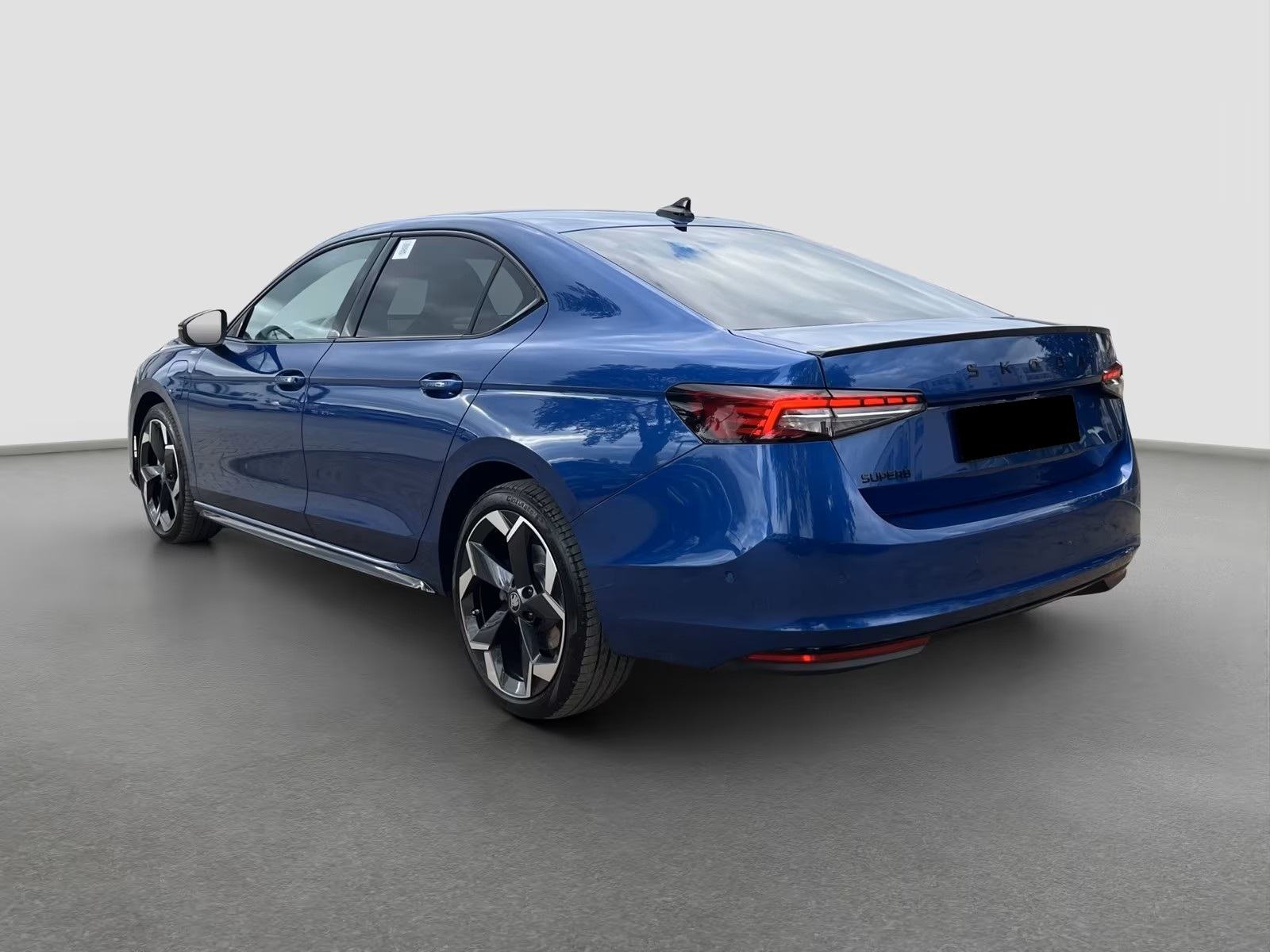 Škoda Superb 1.5 iV SPORTLINE, fotografija 6