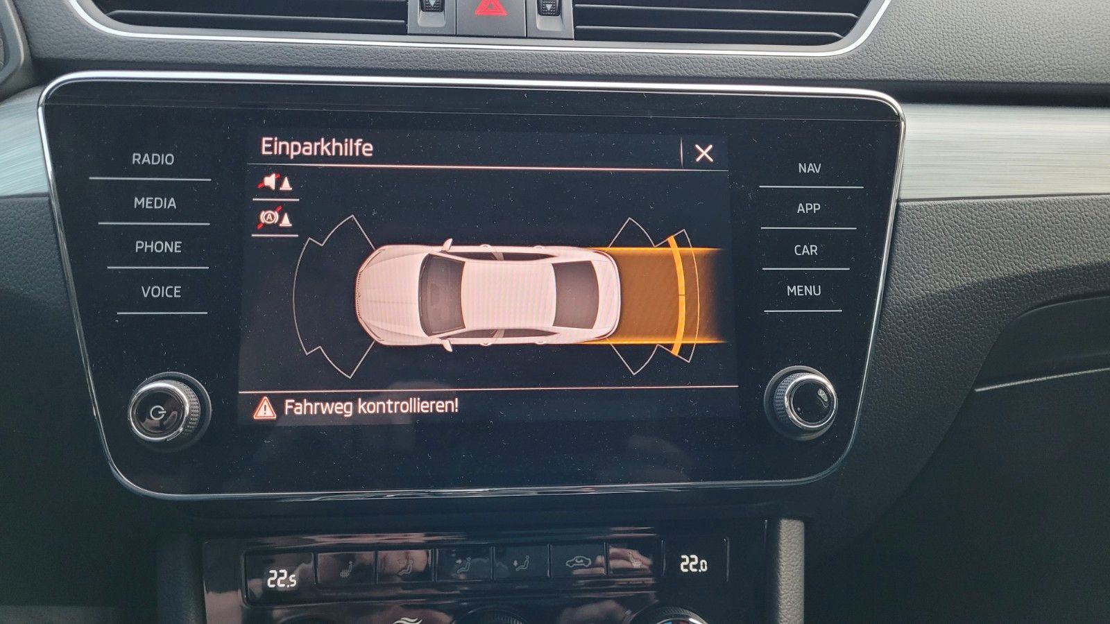 Škoda Superb 1,5 TSI DSG AMBITION LED EL.SICEVI NAVI APPLE 1.VL. 2021, fotografija 10
