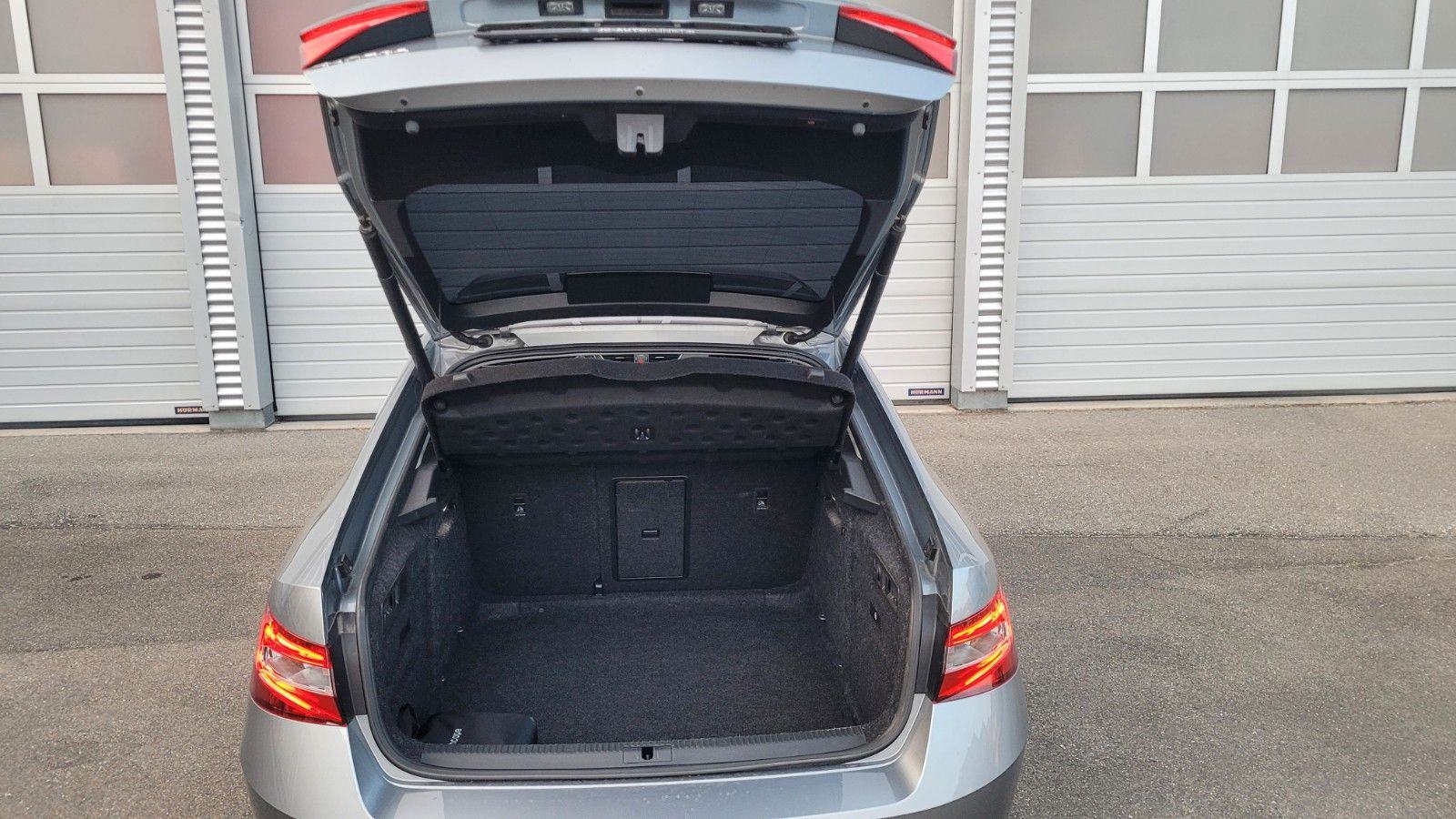 Škoda Superb 1,5 TSI DSG AMBITION LED EL.SICEVI NAVI APPLE 1.VL. 2021, fotografija 14