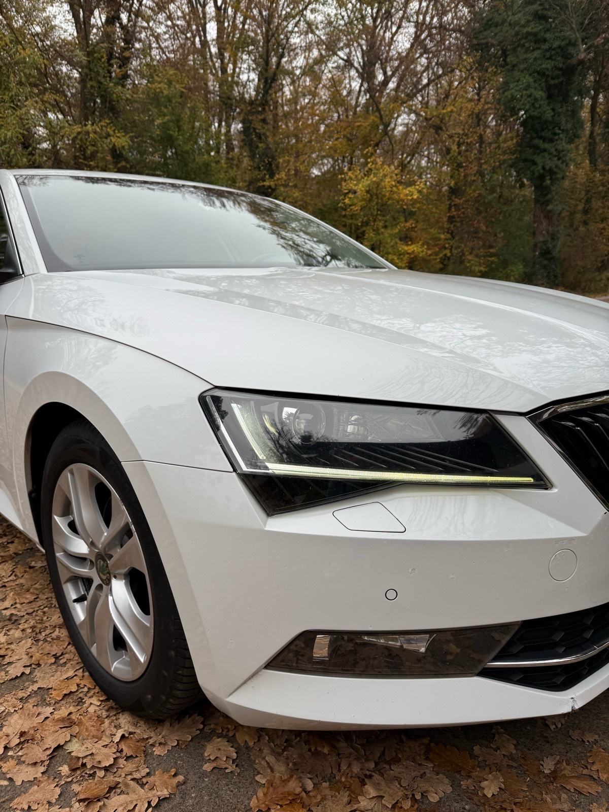 Škoda Superb 1,6 TDI DSG automatik, fotografija 4