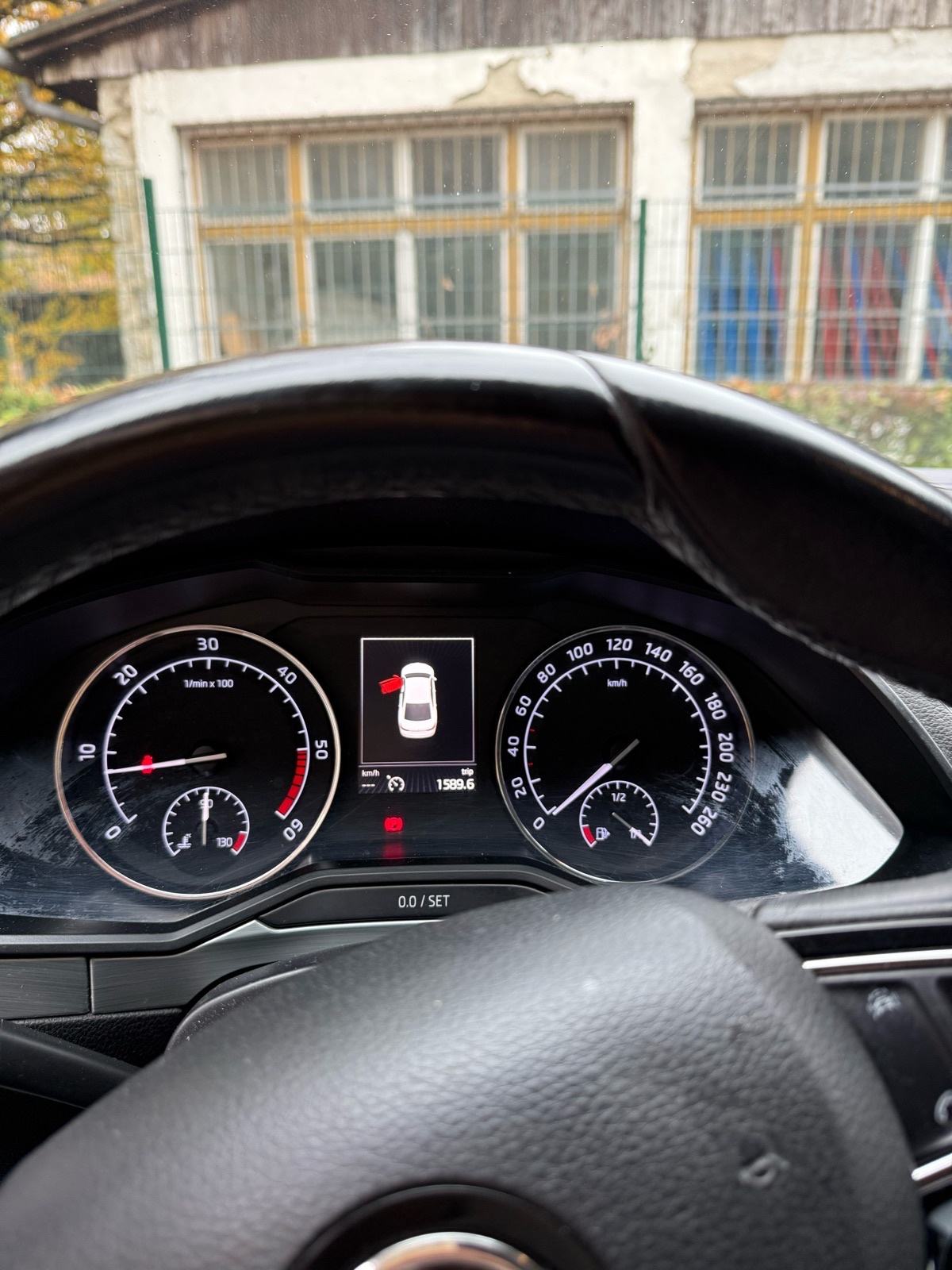 Škoda Superb 1,6 TDI DSG automatik, fotografija 8