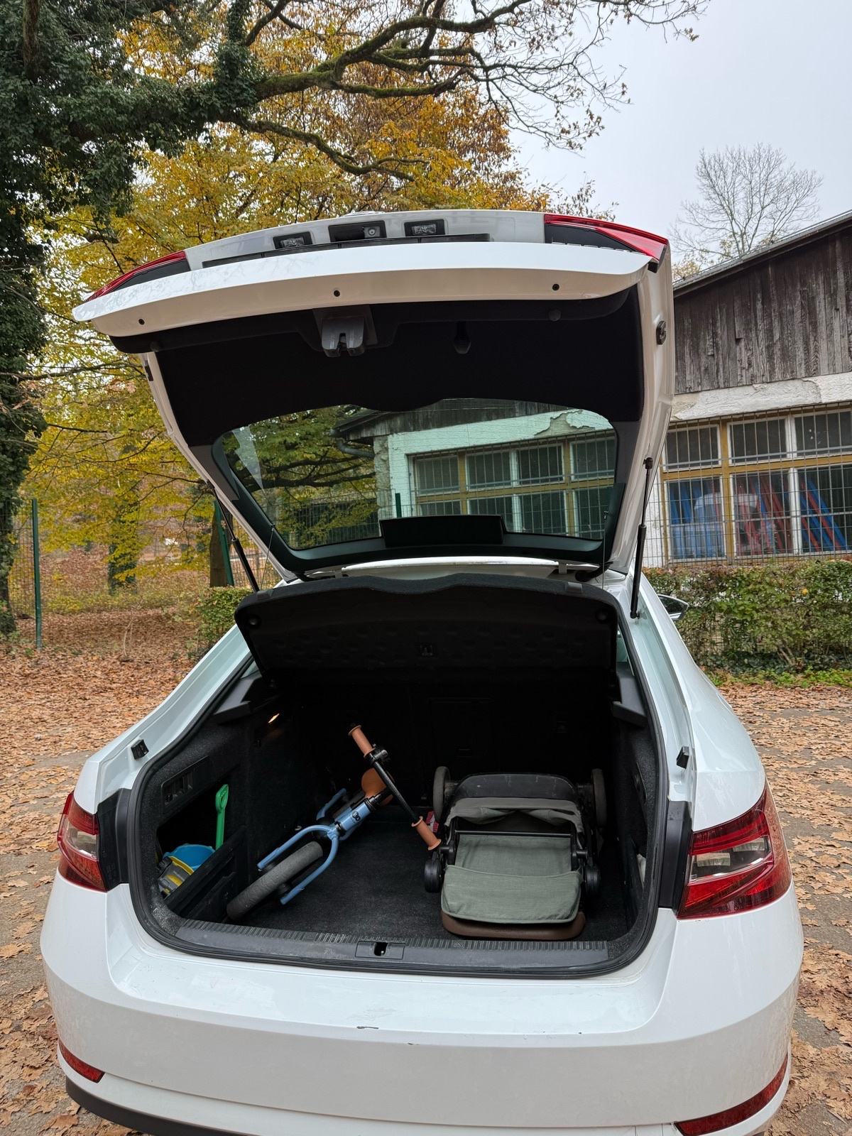 Škoda Superb 1,6 TDI DSG automatik, fotografija 10