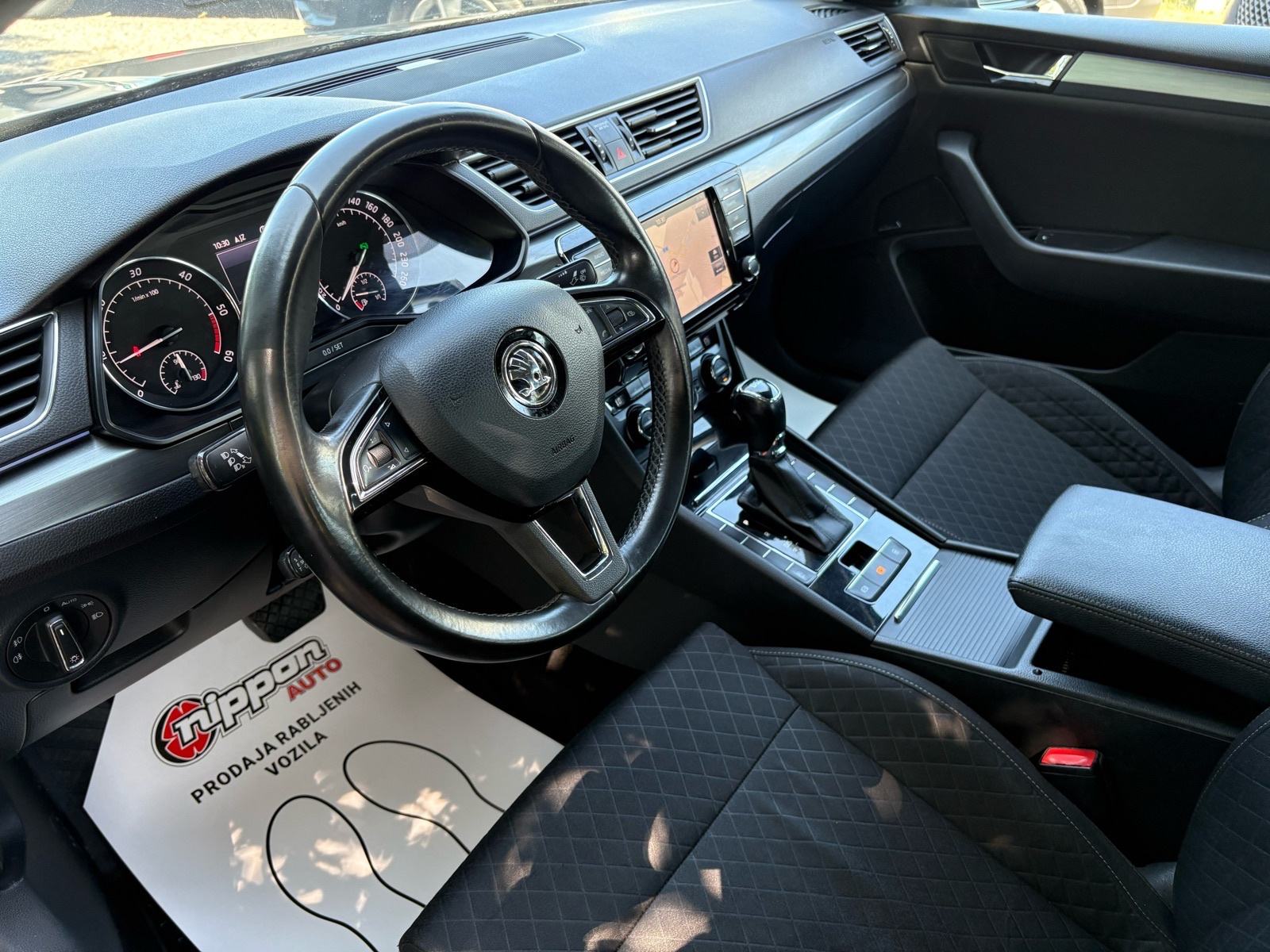 Škoda Superb 1,6 TDI DSG REG:02/2027 - NAVI - KLIMA - AUTOKREDIT, fotografija 10