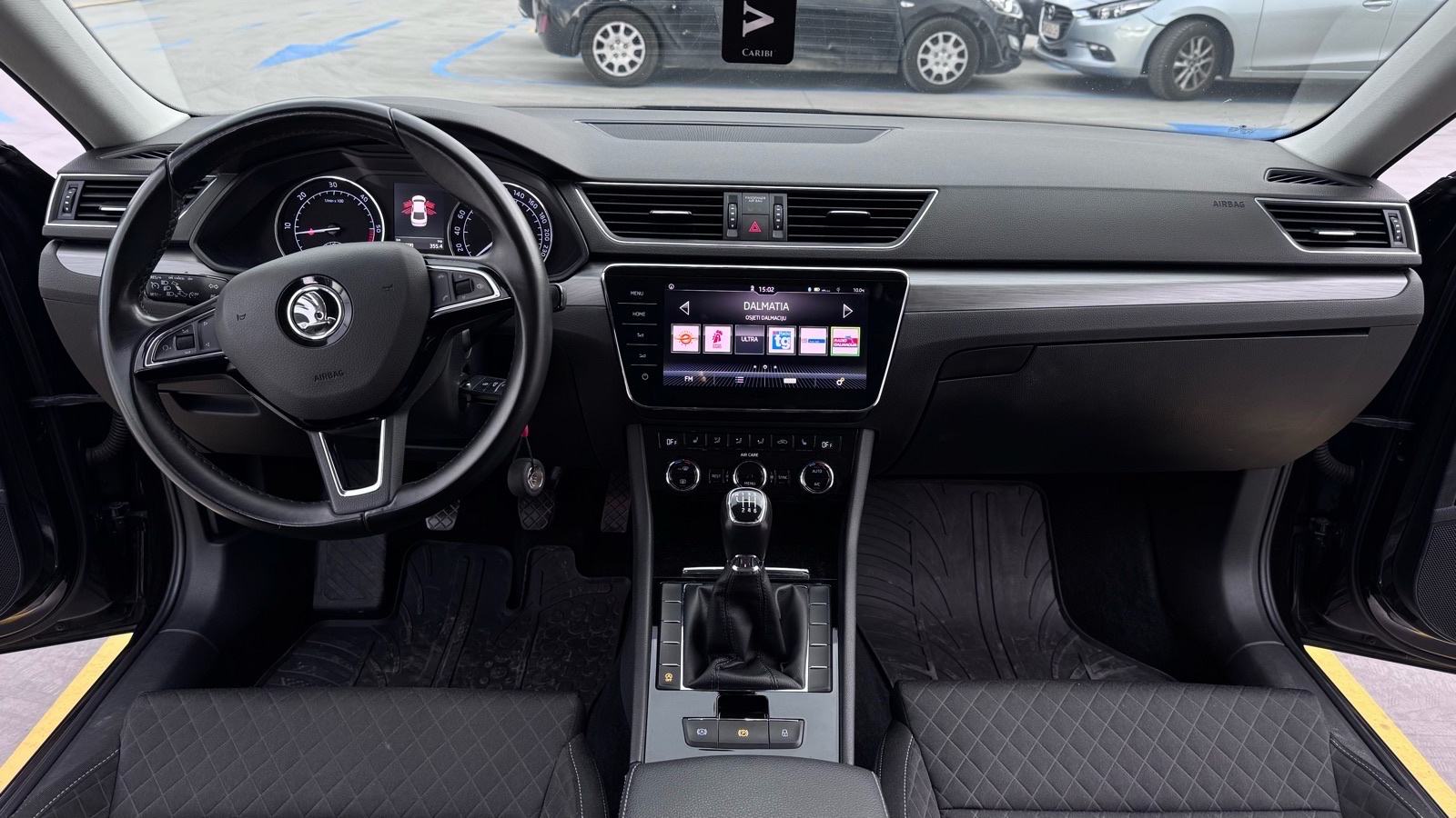 Škoda Superb 1,6 TDI, fotografija 11