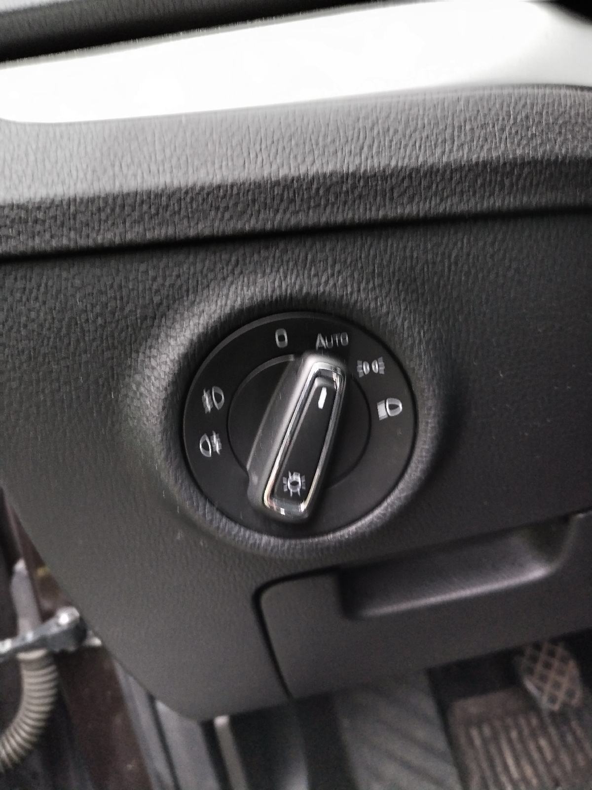 Škoda Superb 1,6 TDI, fotografija 5