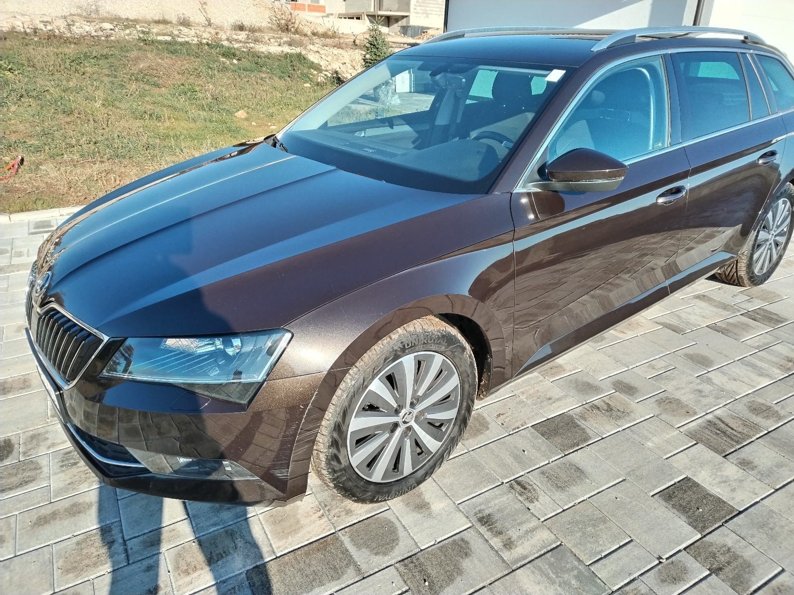 Škoda Superb 1,6 TDI, fotografija 10