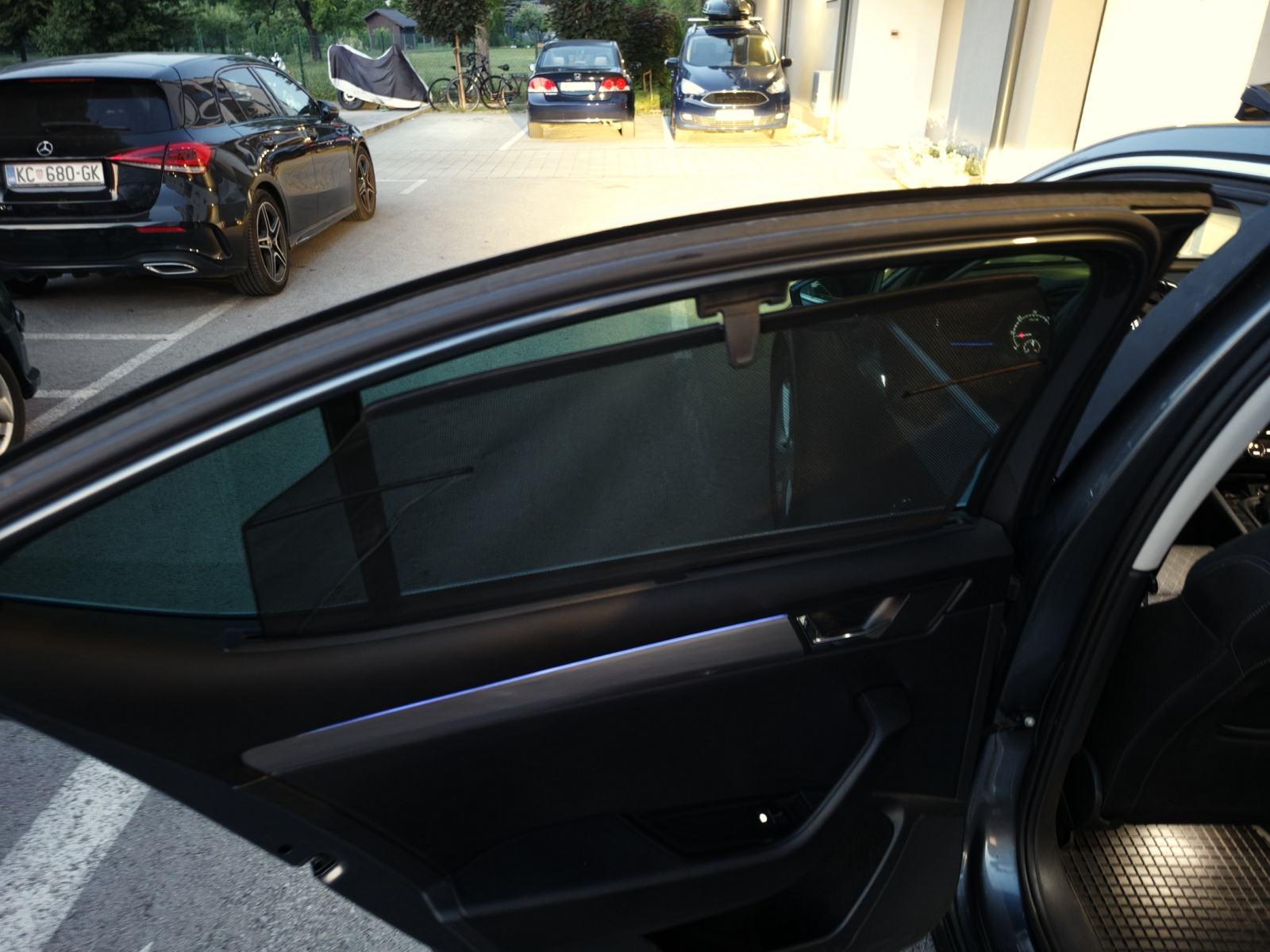 Škoda Superb 1,6 TDI, fotografija 14