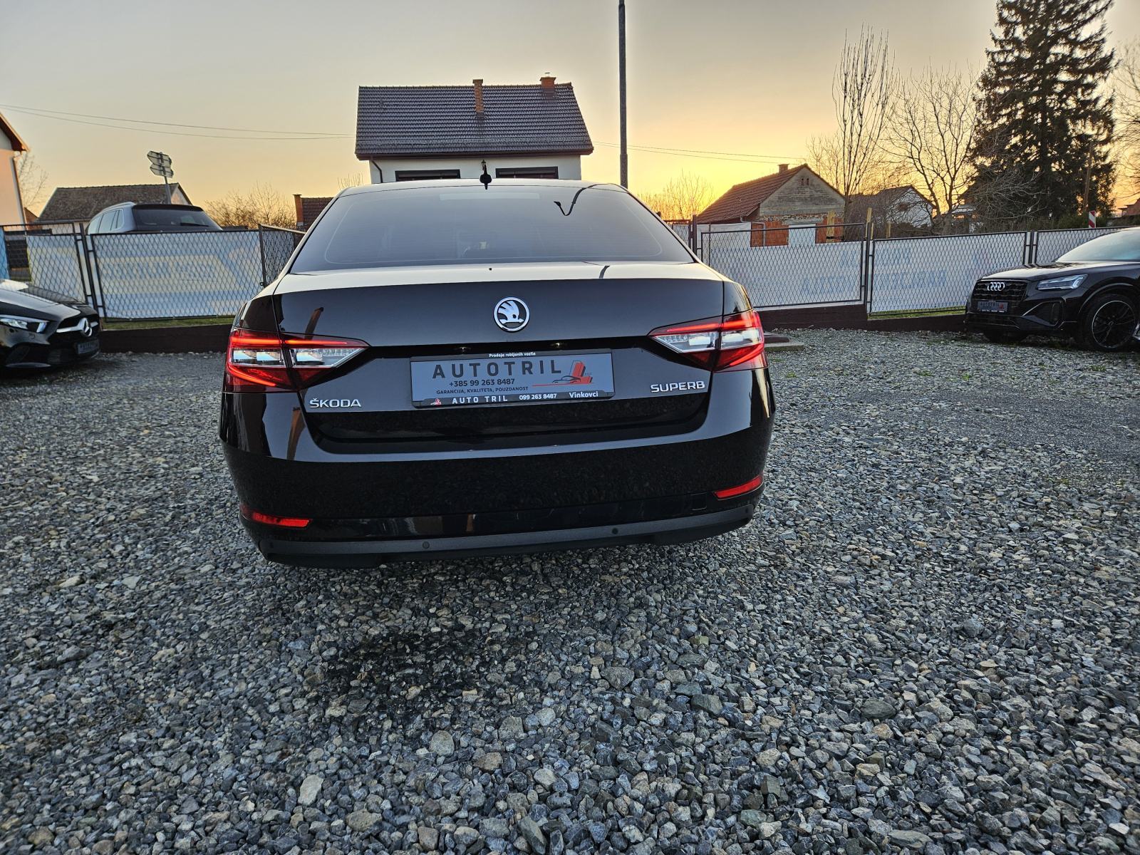 Škoda Superb 1.6TDI DSG SUBWOOFER,LEASING BEZ UČEŠĆA I BEZ JAMACA, fotografija 5