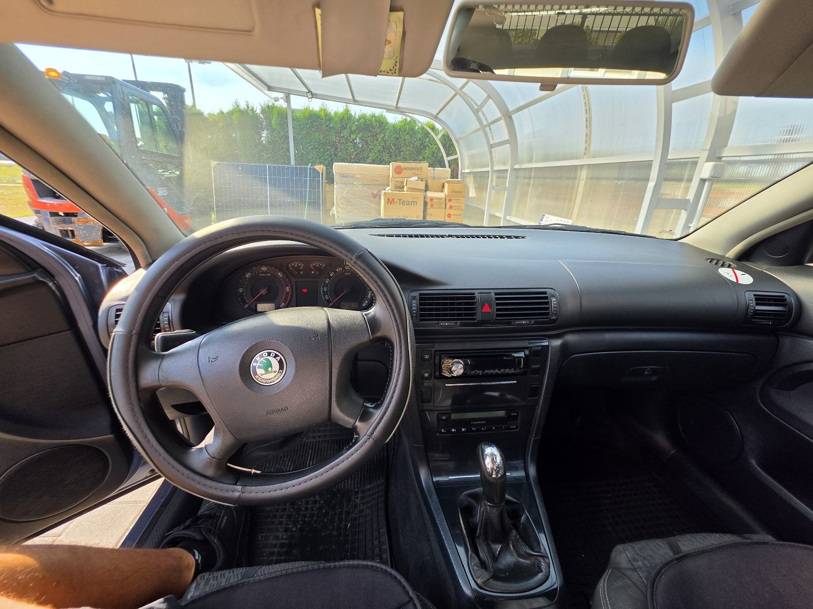 Škoda Superb 1,9 TDi, fotografija 5