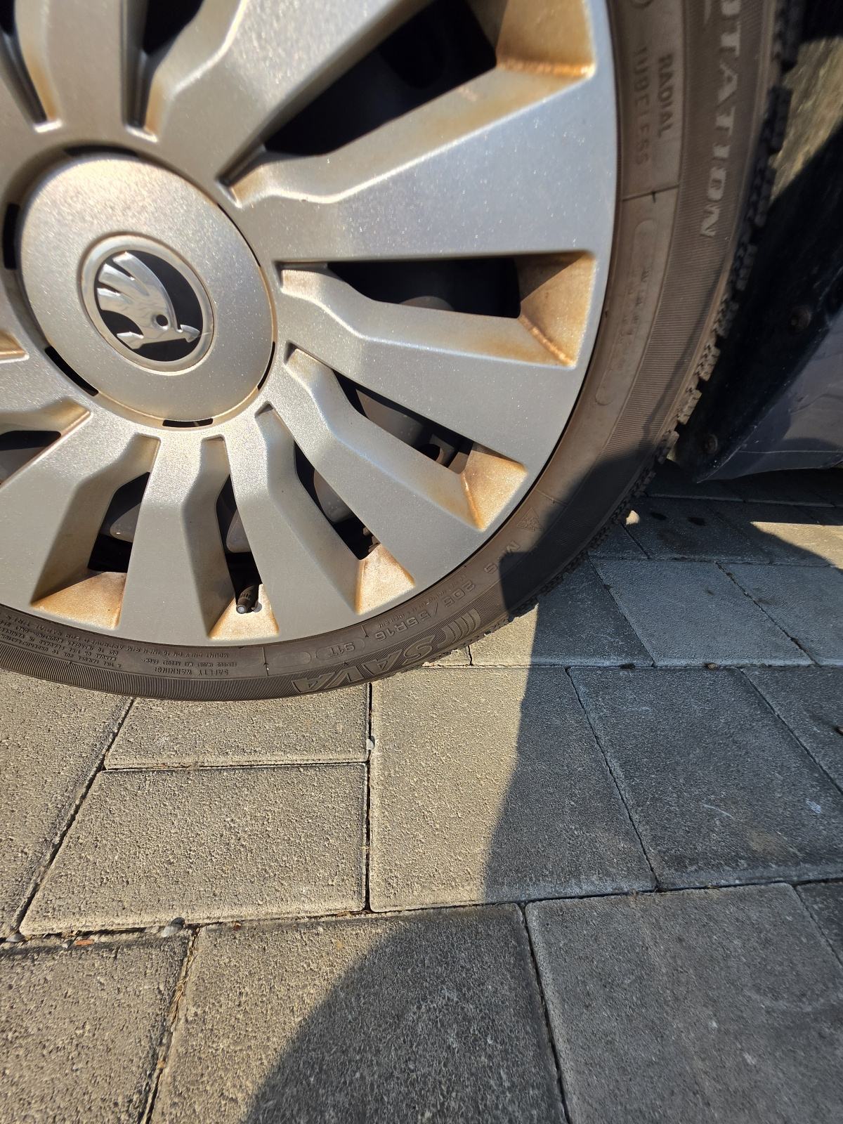 Škoda Superb 1,9 TDi, fotografija 10