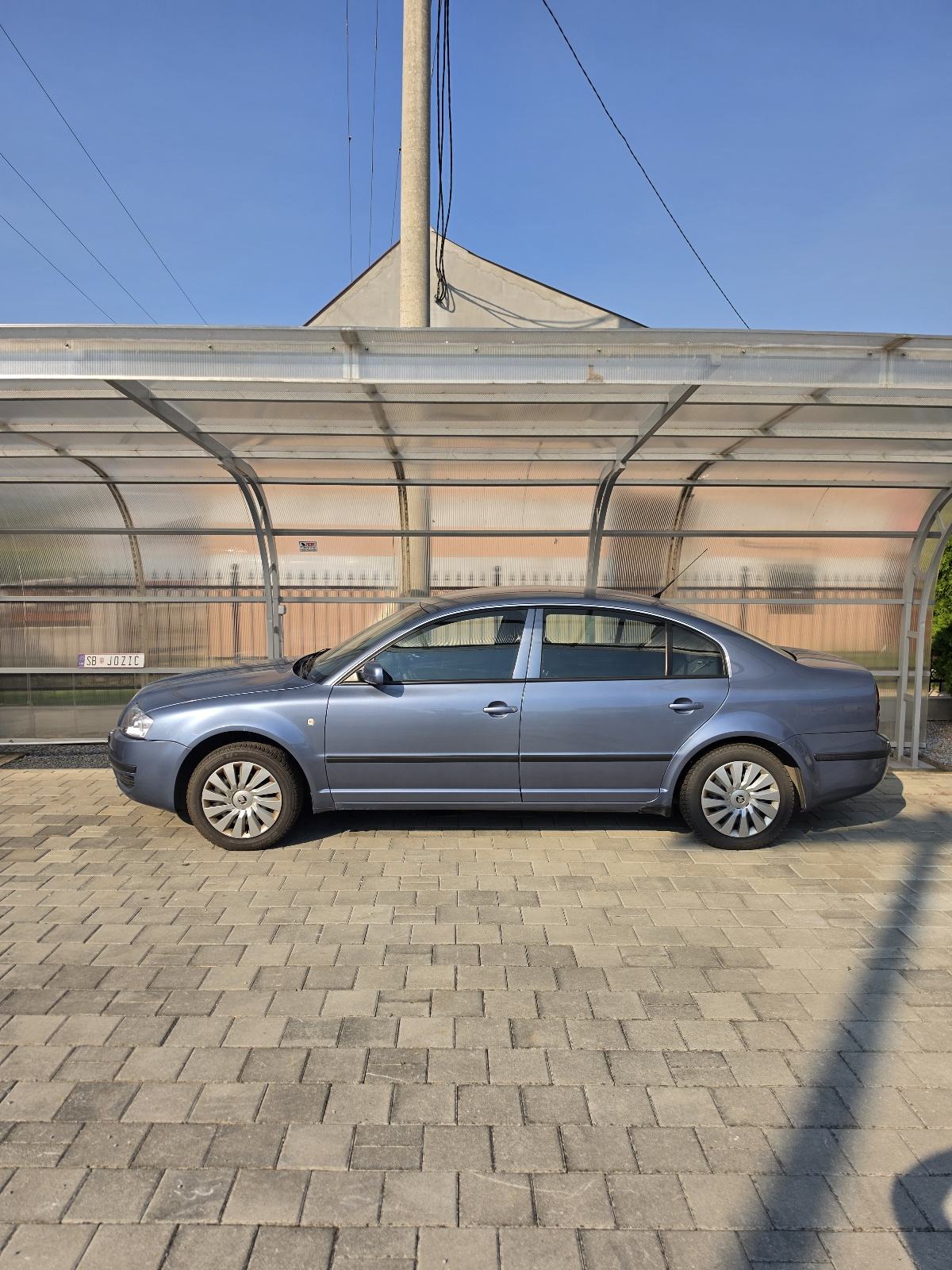 Škoda Superb 1,9 TDi, fotografija 2