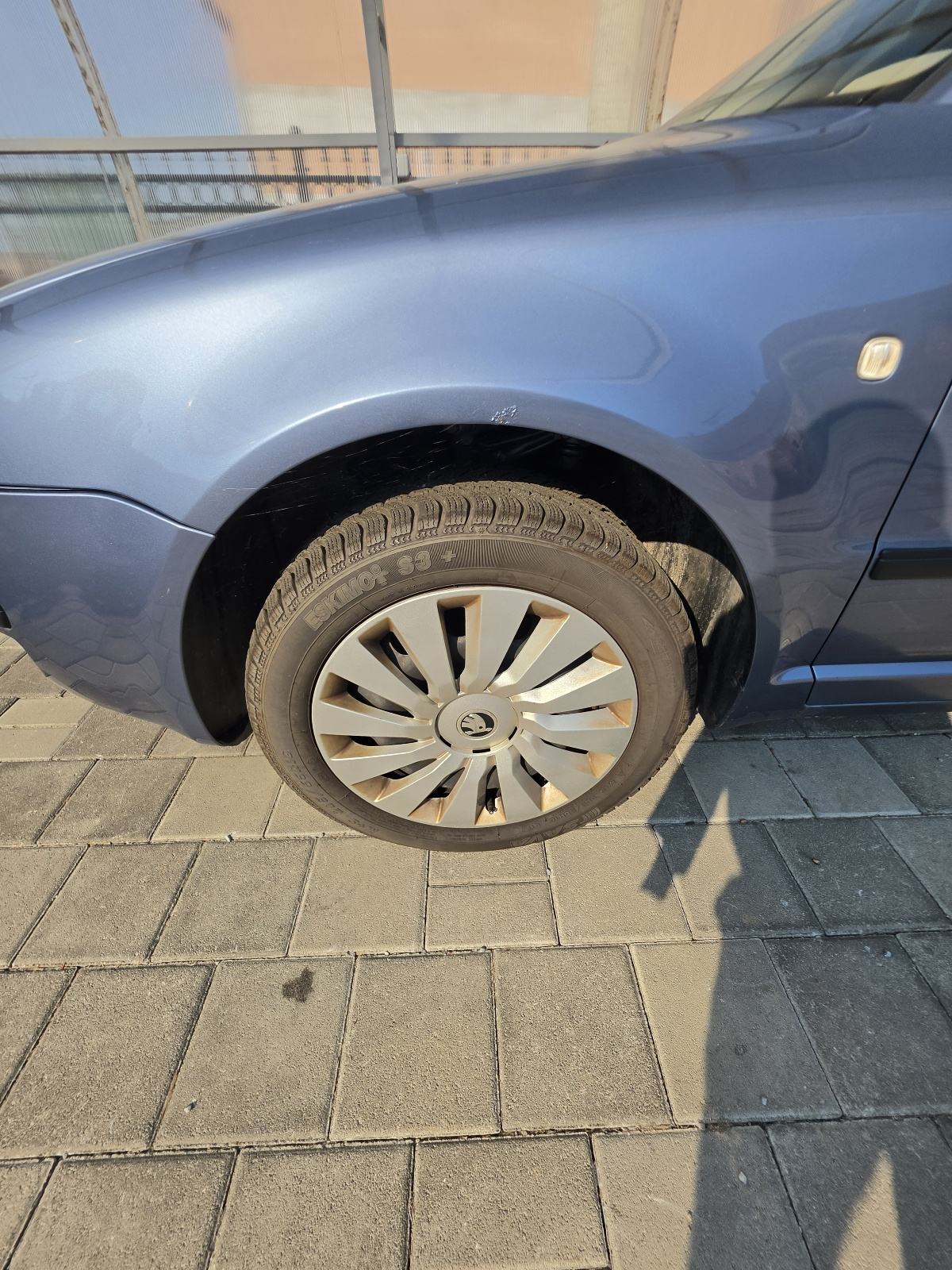 Škoda Superb 1,9 TDi, fotografija 4