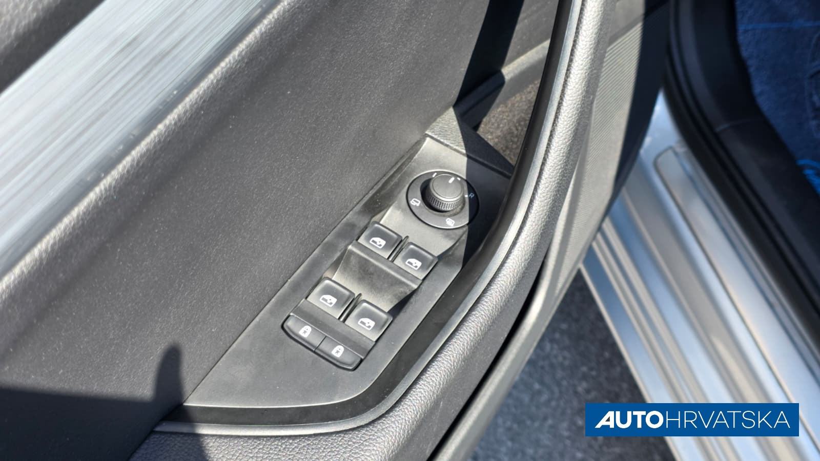 ŠKODA SUPERB 2.0 TDI 110KW DSG AMBITION - Jamstvo 15 mjeseci, 24.990,0, fotografija 10