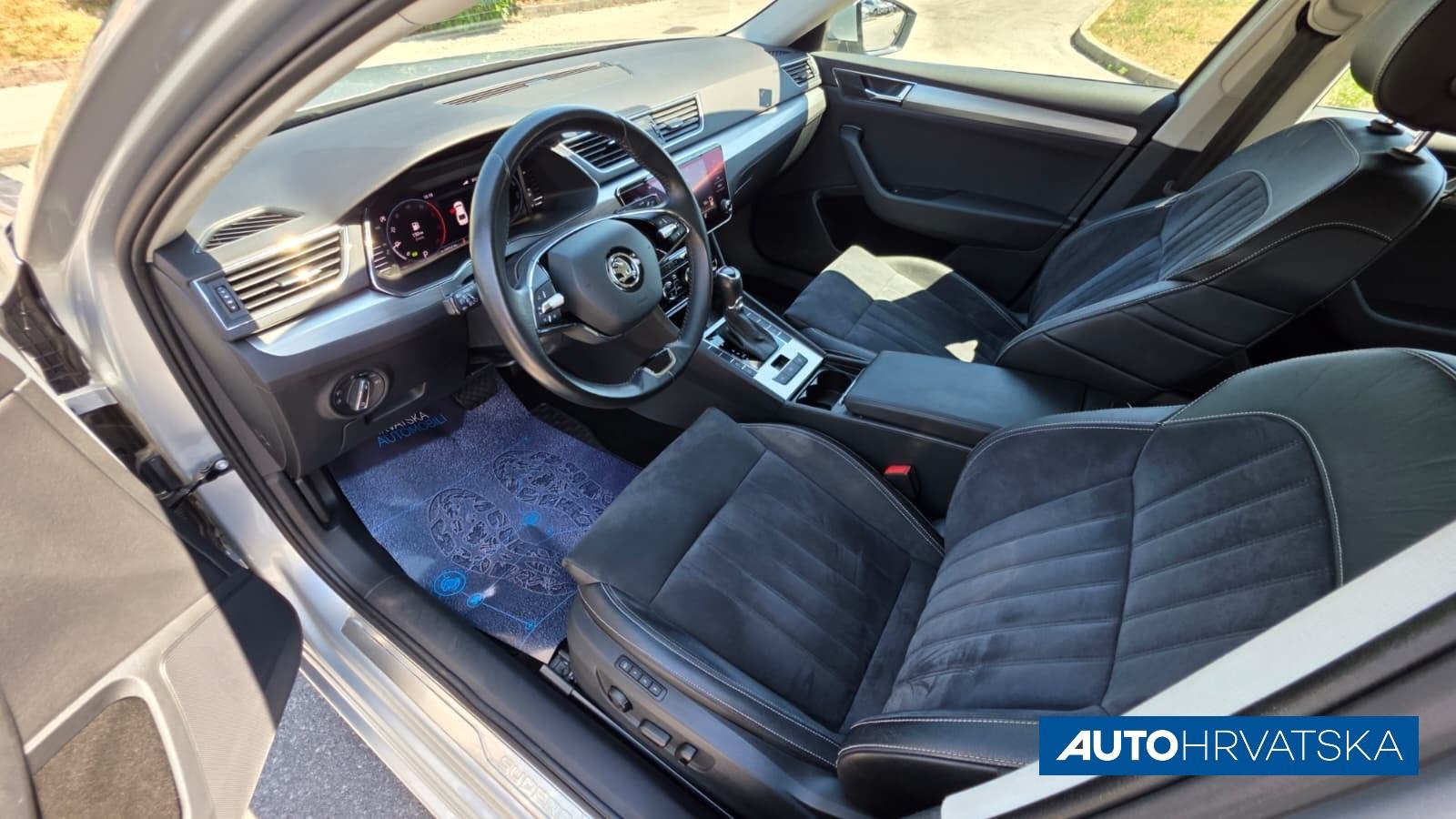 ŠKODA SUPERB 2.0 TDI 110KW DSG AMBITION - Jamstvo 15 mjeseci, 24.990,0, fotografija 12