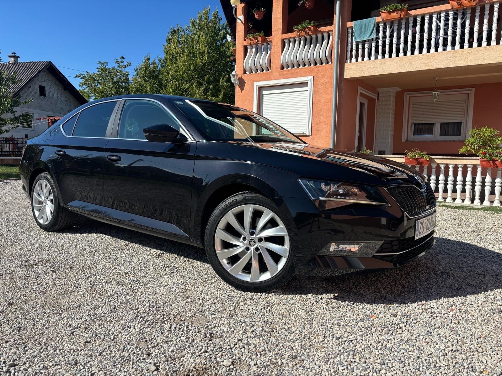 Škoda Superb 2,0 TDI-152 000 KM-Nije uvoz-Business oprema, fotografija 5