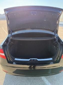 Škoda Superb 2,0 TDI 2014 god.; Full oprema; Top stanje; Nije uvoz, fotografija 18