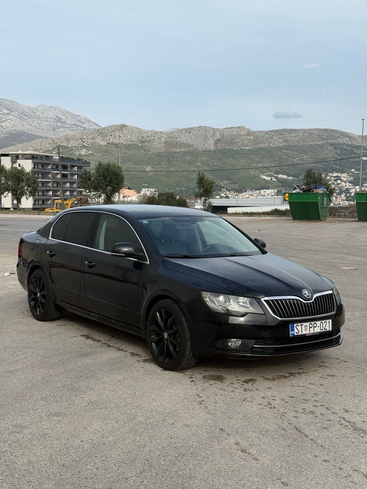 Škoda Superb 2,0 TDI 2014 god.; Full oprema; Top stanje; Nije uvoz, fotografija 7