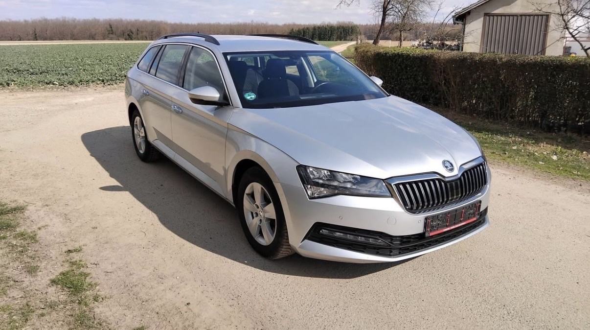 Škoda Superb 2,0 TDI 2020 DSG, fotografija 4