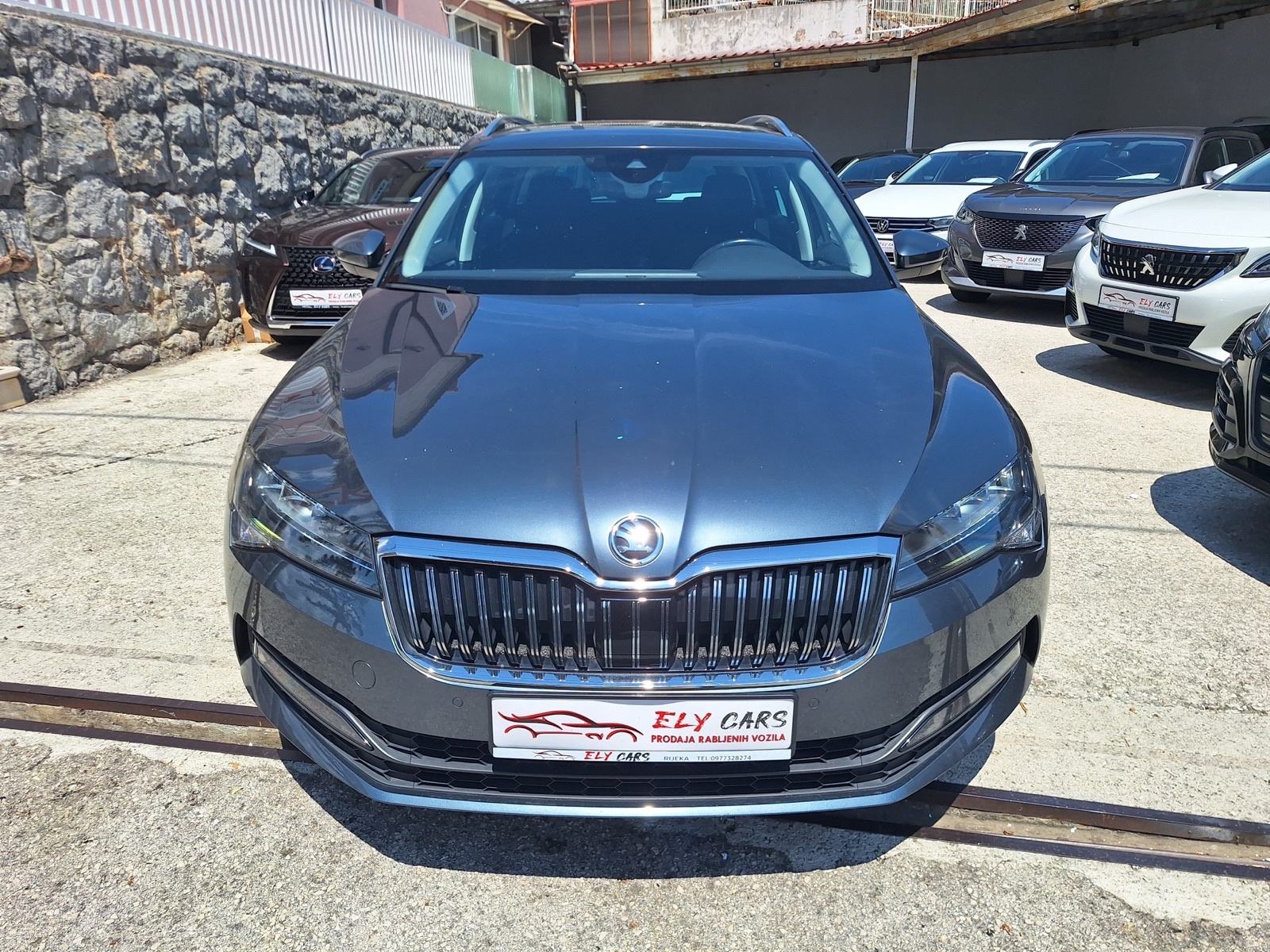 Škoda Superb 2,0 TDI automatik (DSG)VIRTUAL/P.KAMERA, fotografija 9