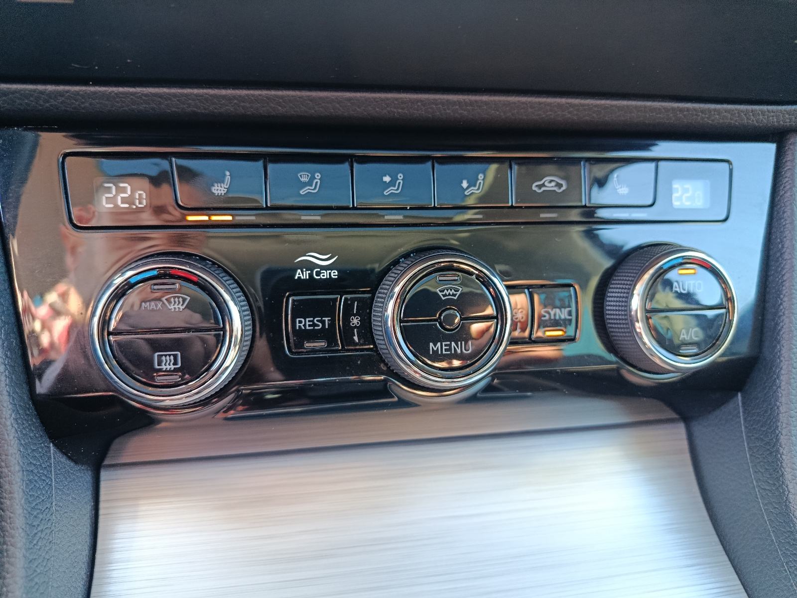 Škoda Superb 2,0 TDI . Jamstvo 3 GOD. Leasing.PDV, fotografija 13